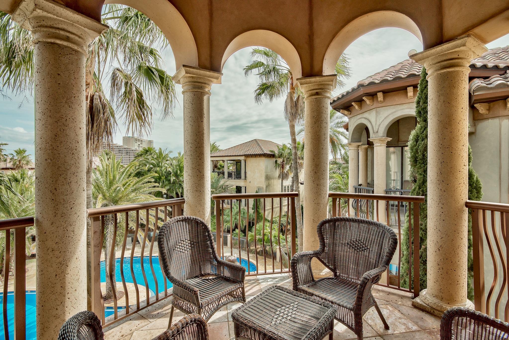 SAINT TROPEZ - Residential