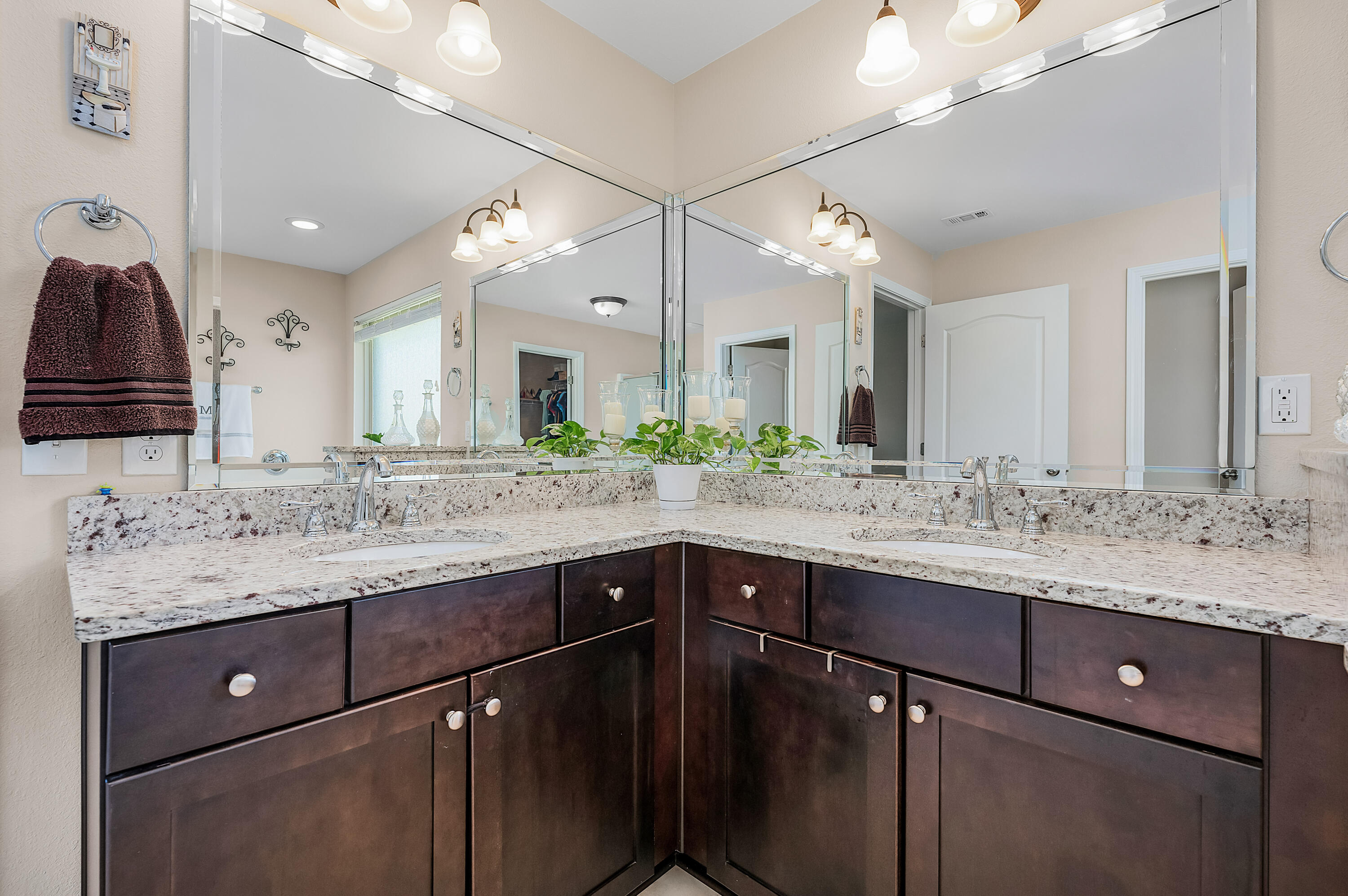 NONESUCH WAY - Residential