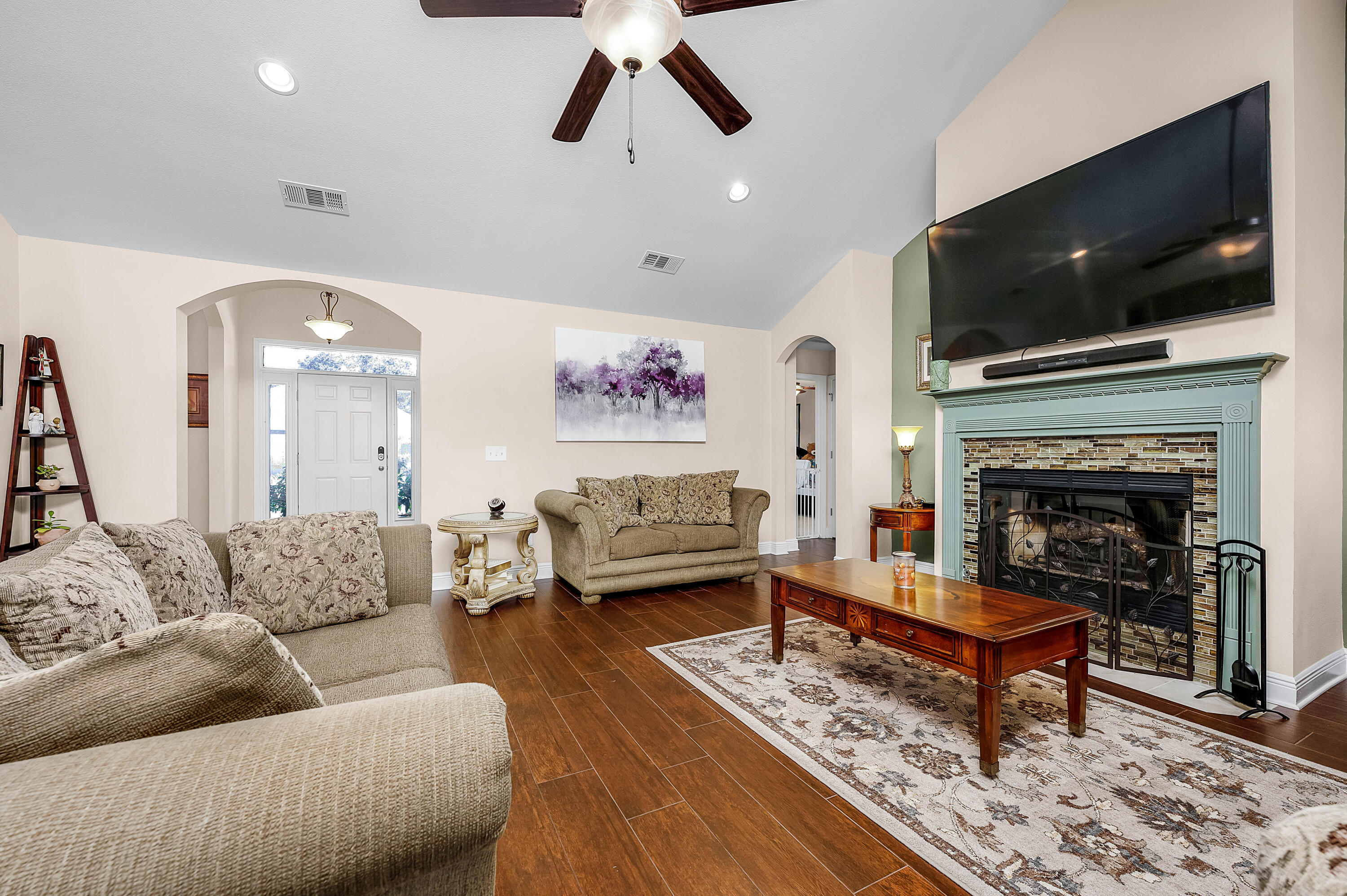 NONESUCH WAY - Residential