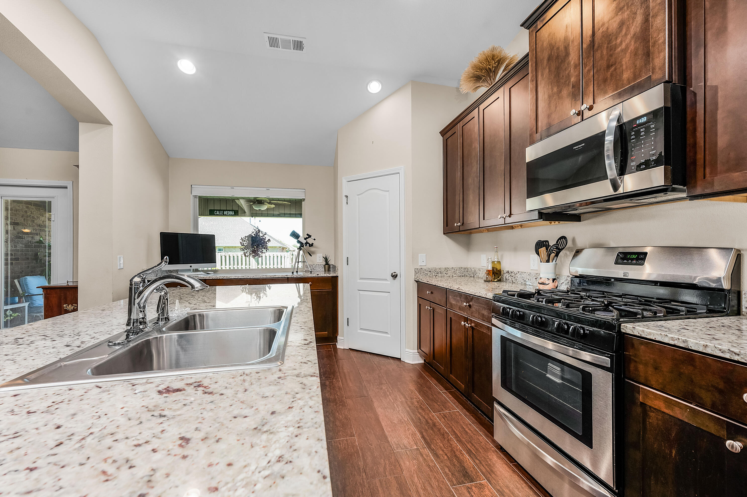 NONESUCH WAY - Residential