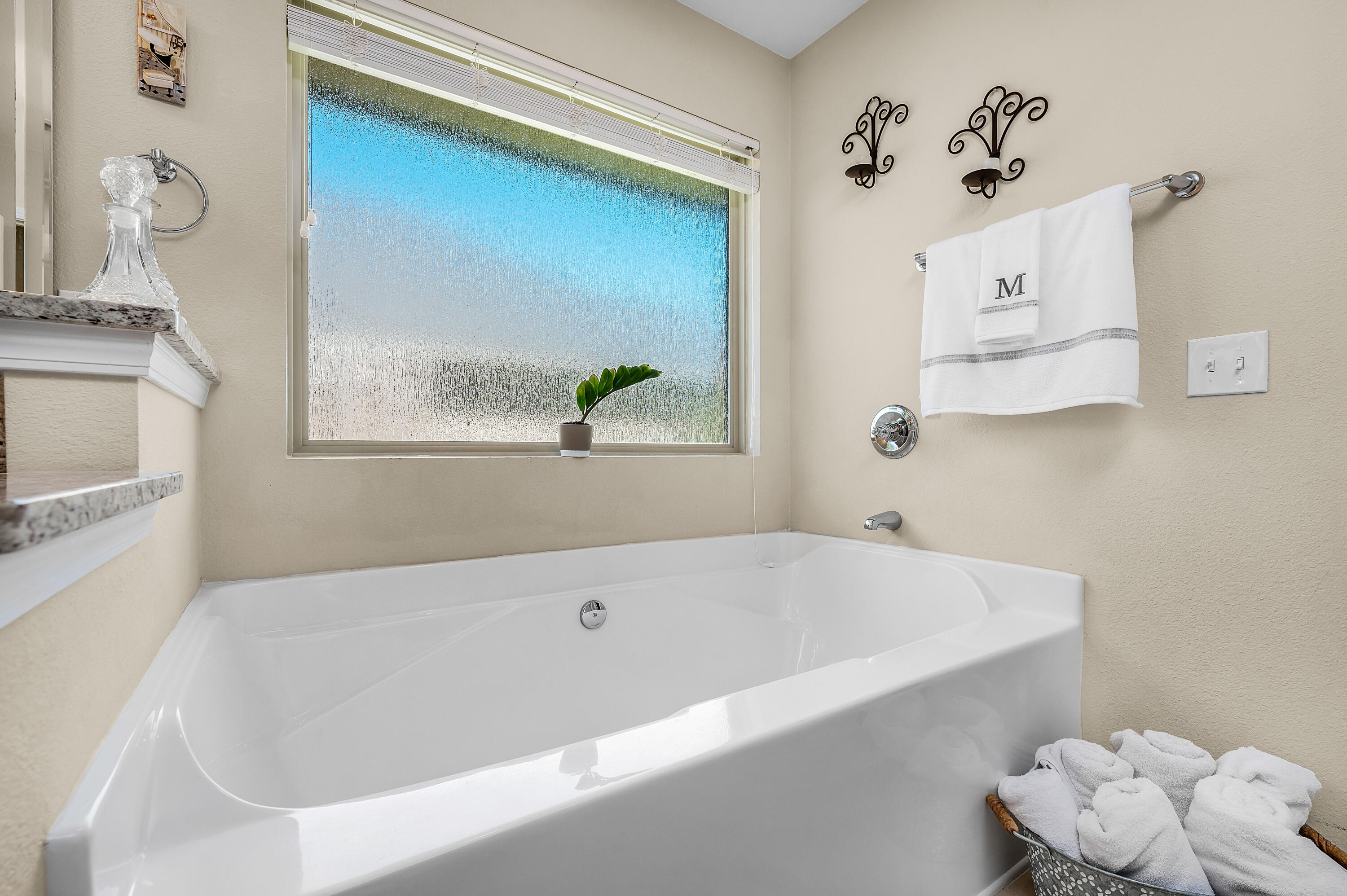 NONESUCH WAY - Residential