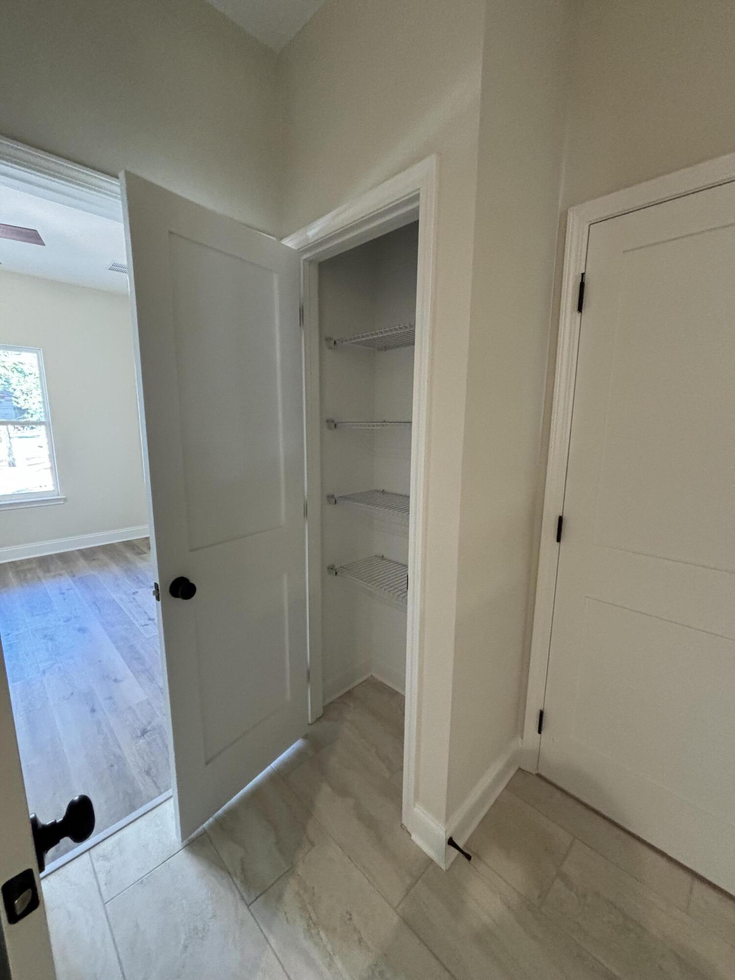 LlOYD & HETHERINGTON - Residential