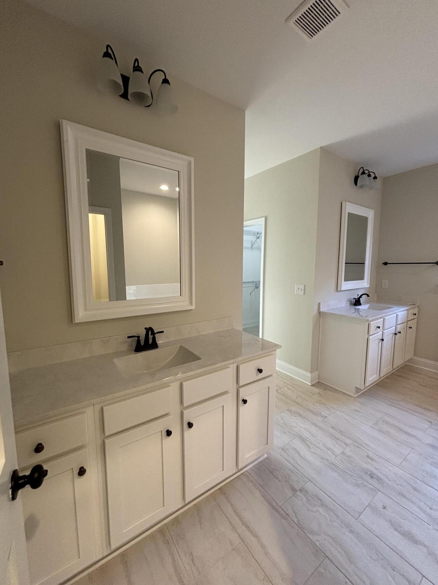 LlOYD & HETHERINGTON - Residential