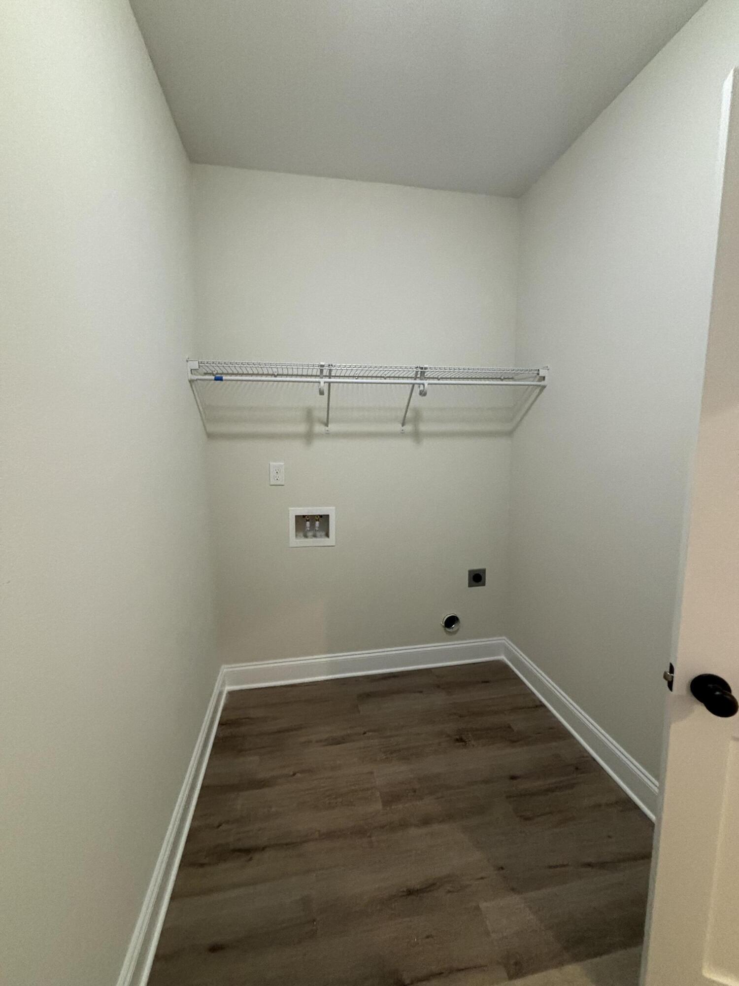 LlOYD & HETHERINGTON - Residential