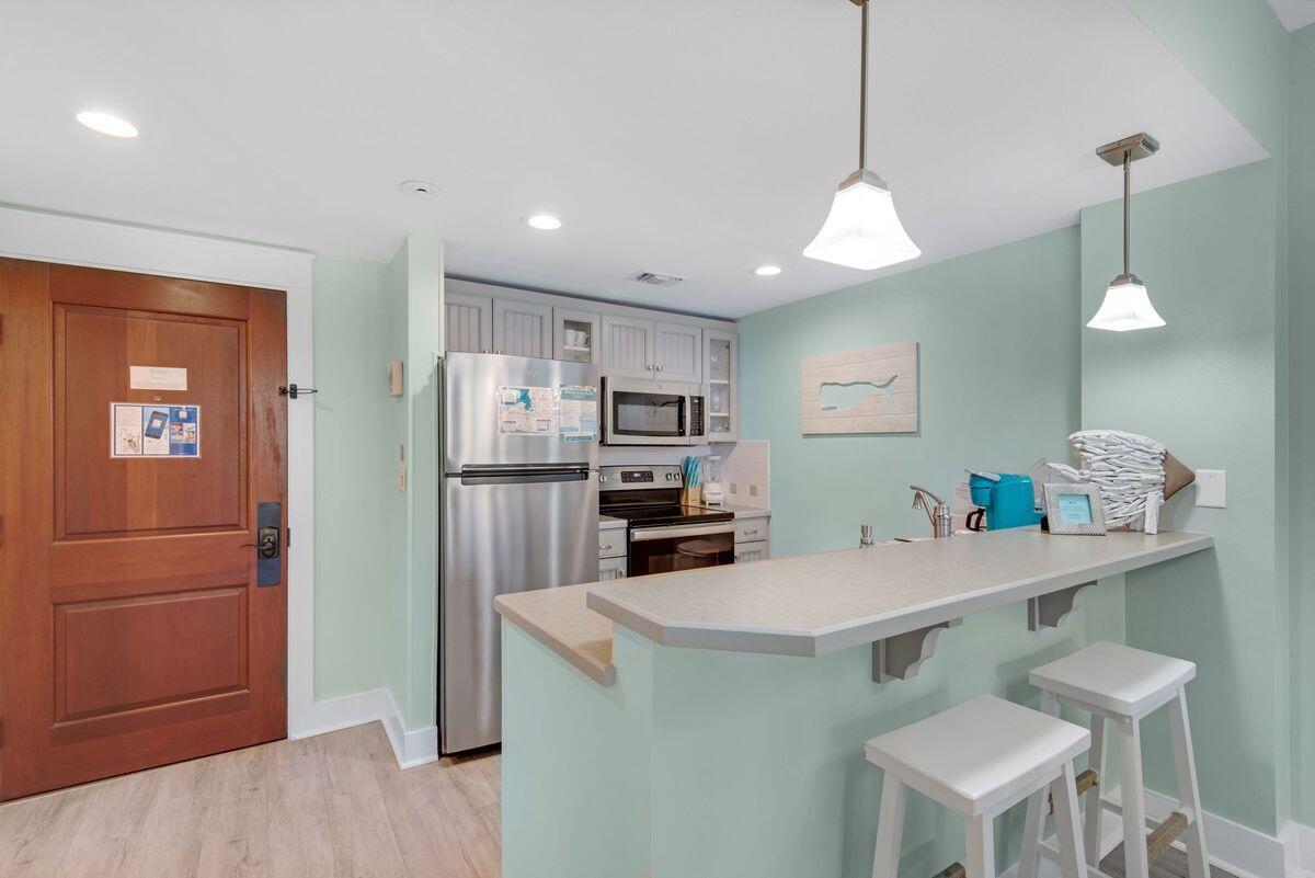 Pilot House - Residential