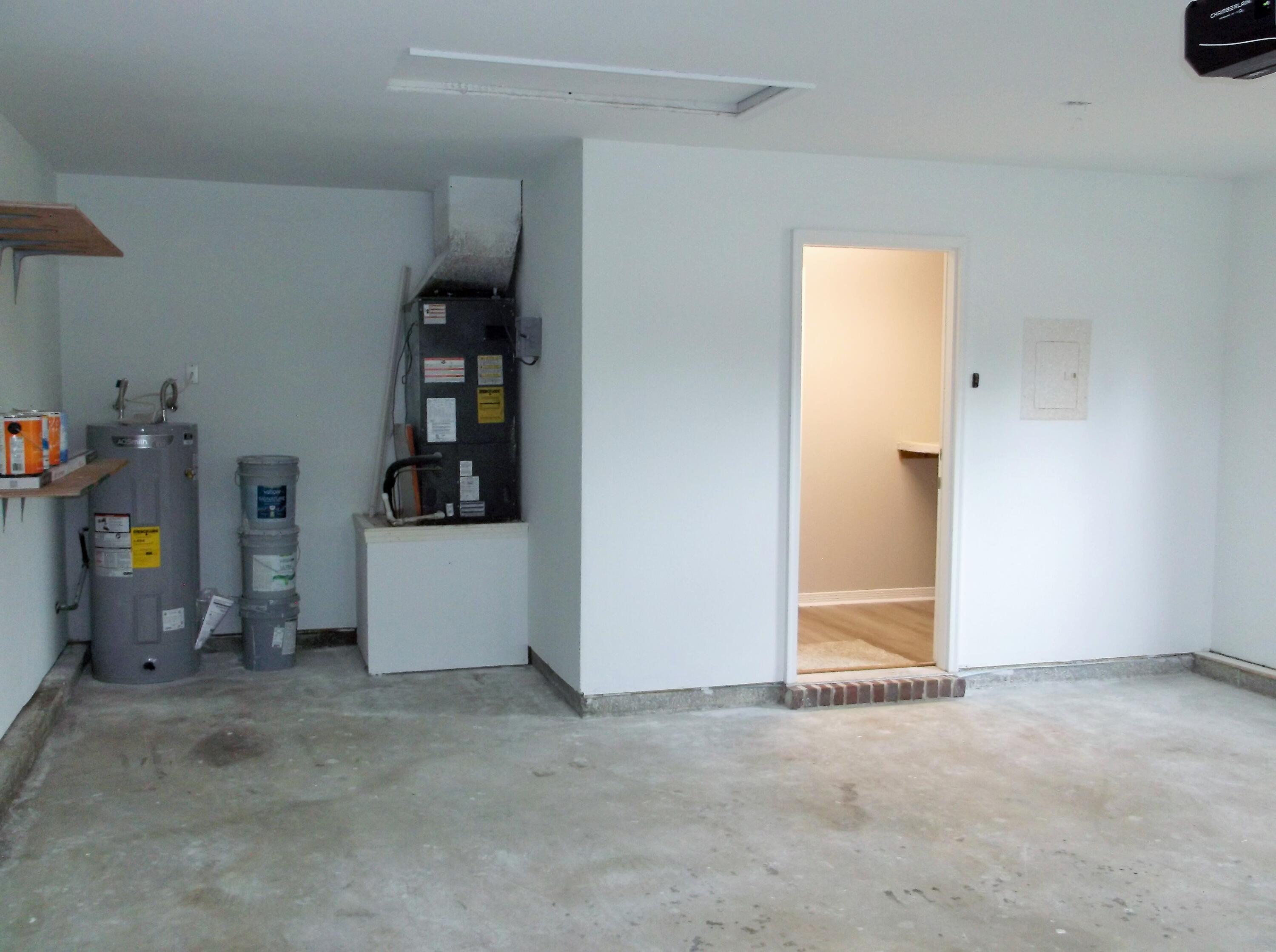 CRESCENT SHORES - Residential