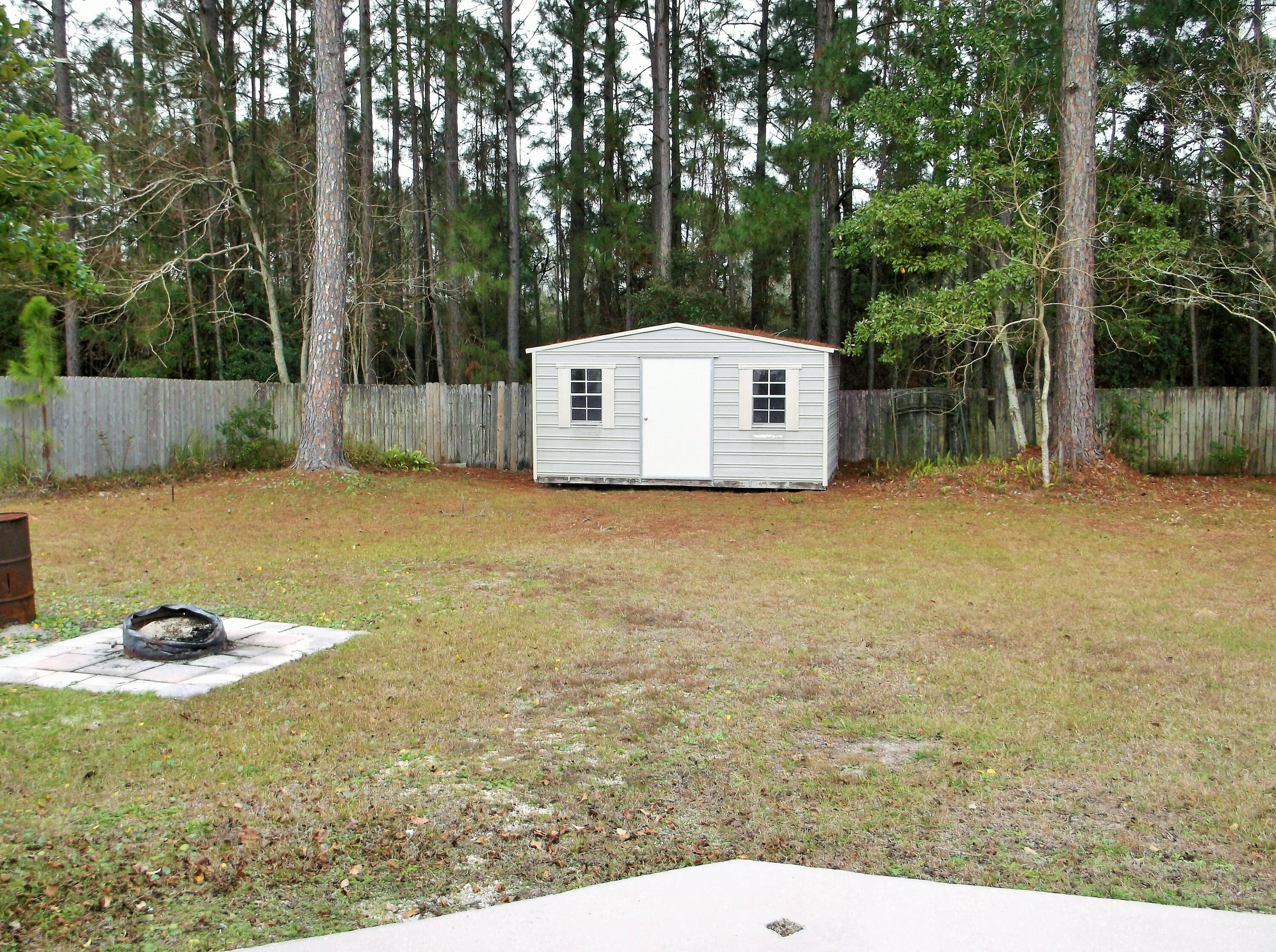 CRESCENT SHORES - Residential