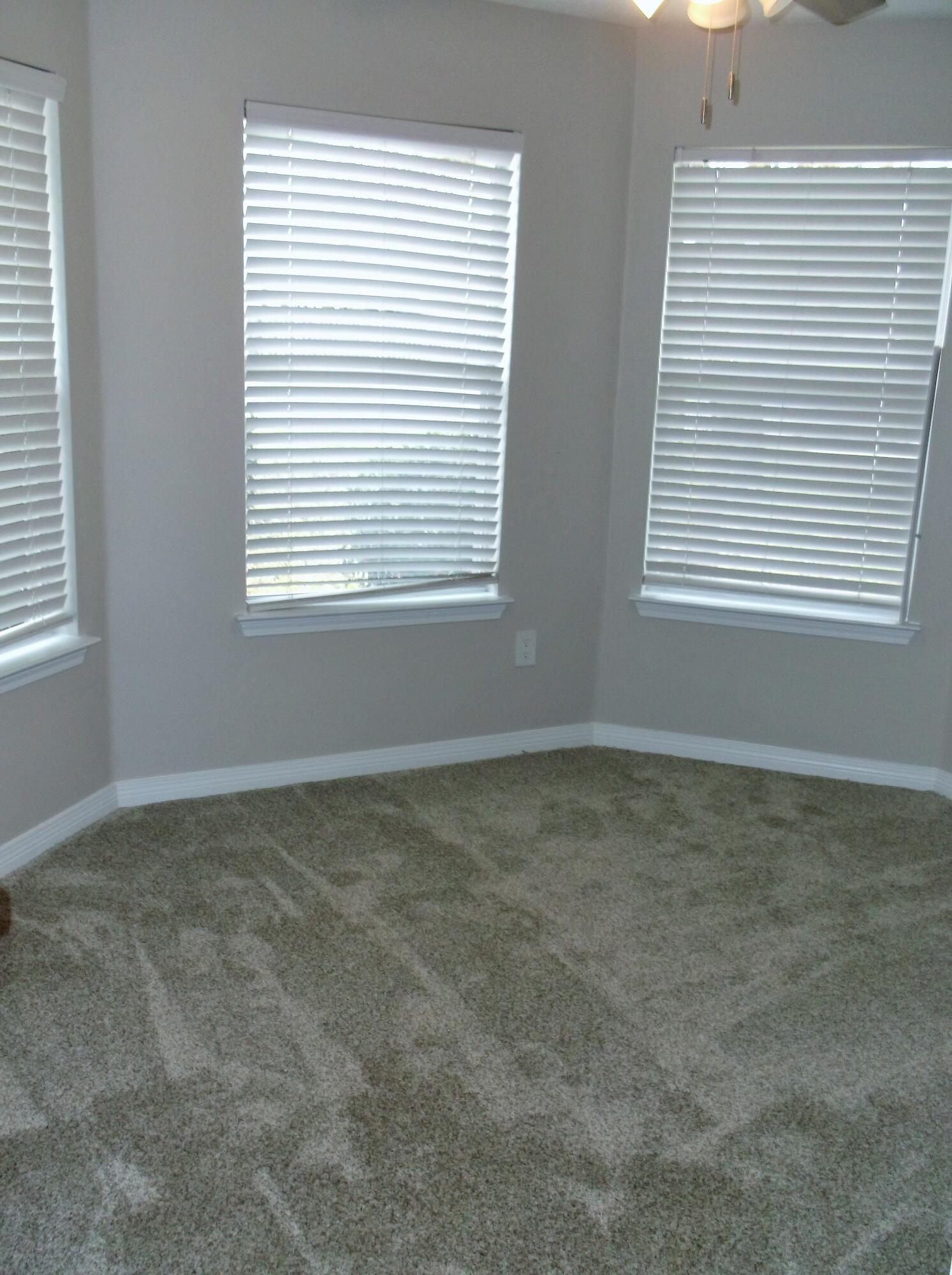 CRESCENT SHORES - Residential