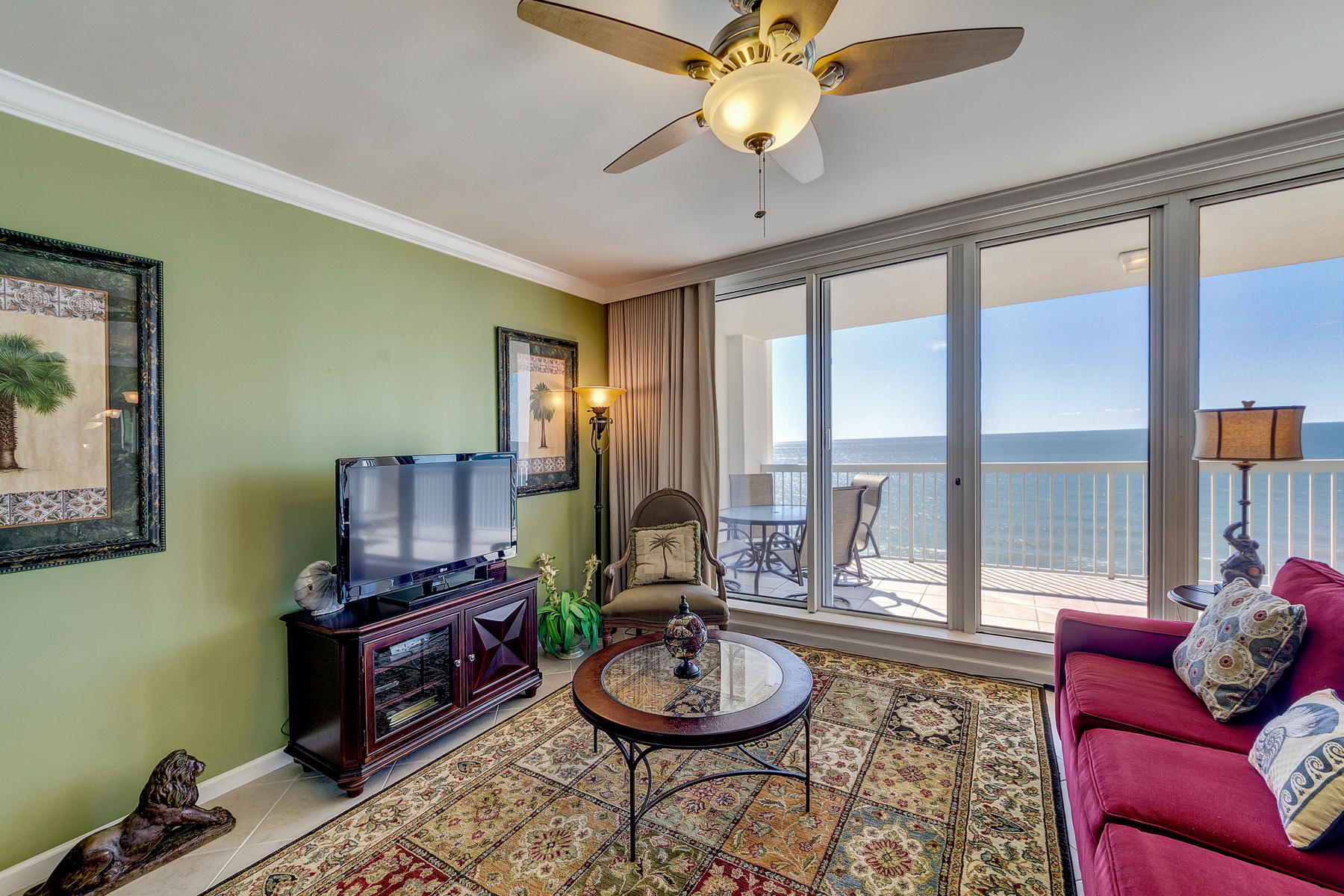 SILVER BEACH TOWERS East - Residential