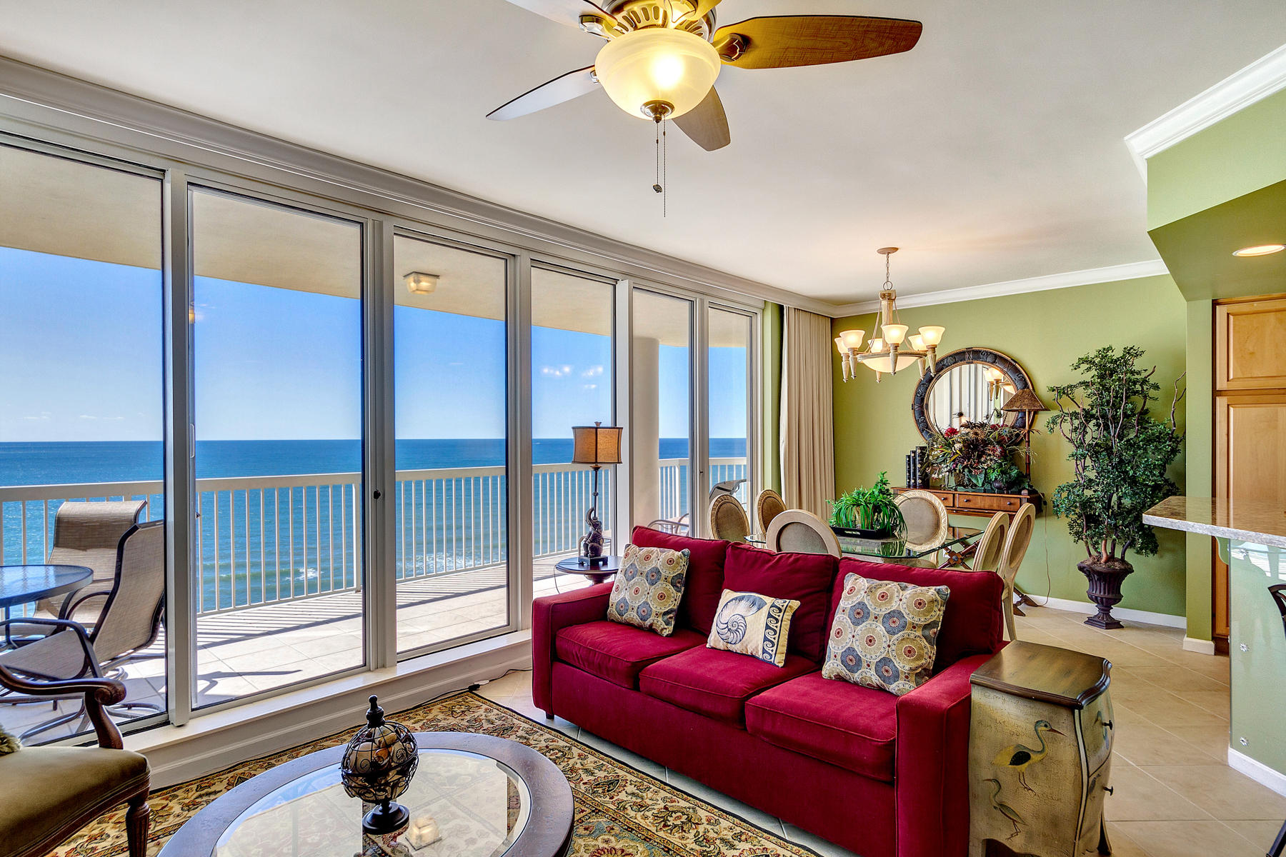 SILVER BEACH TOWERS East - Residential