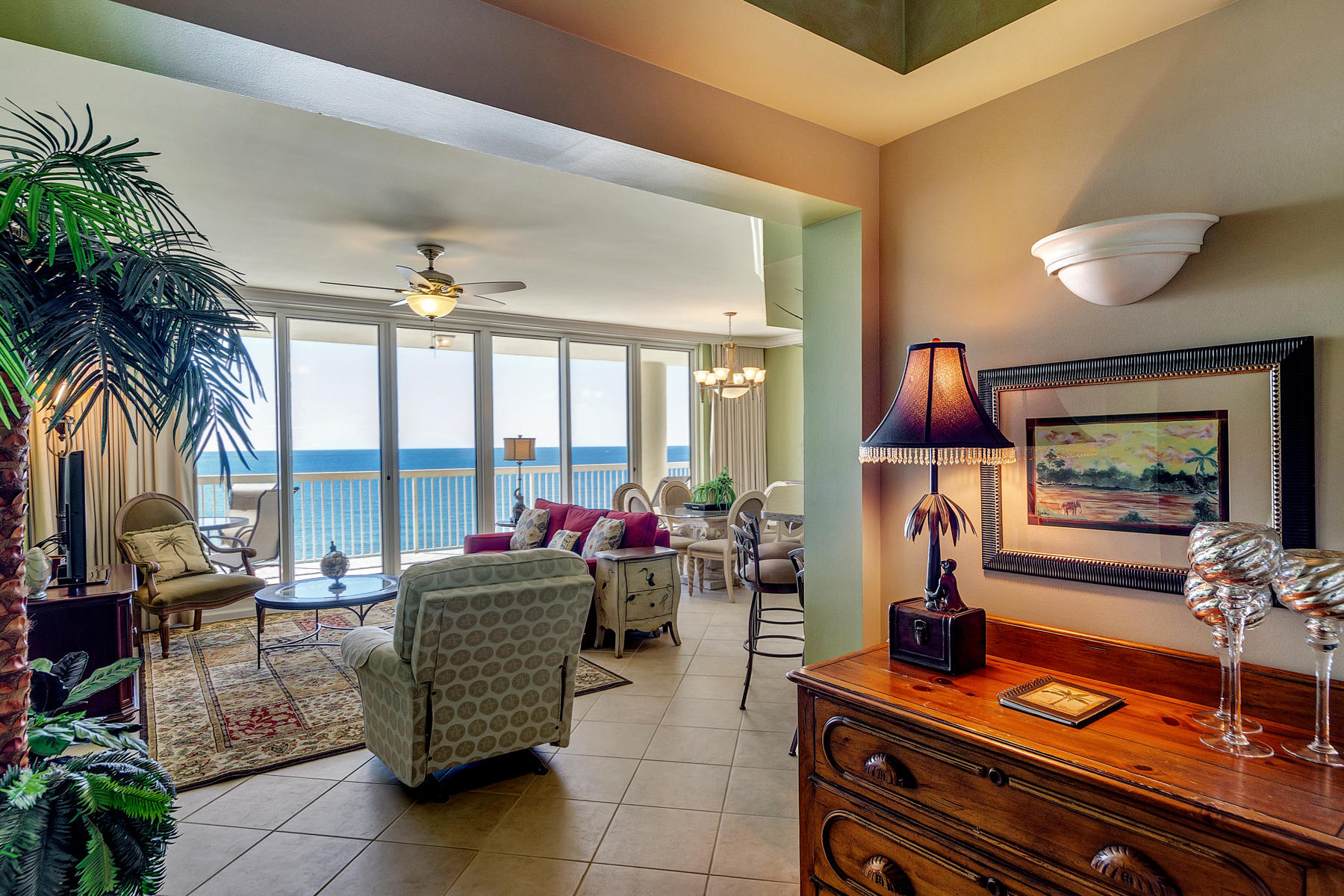 SILVER BEACH TOWERS East - Residential