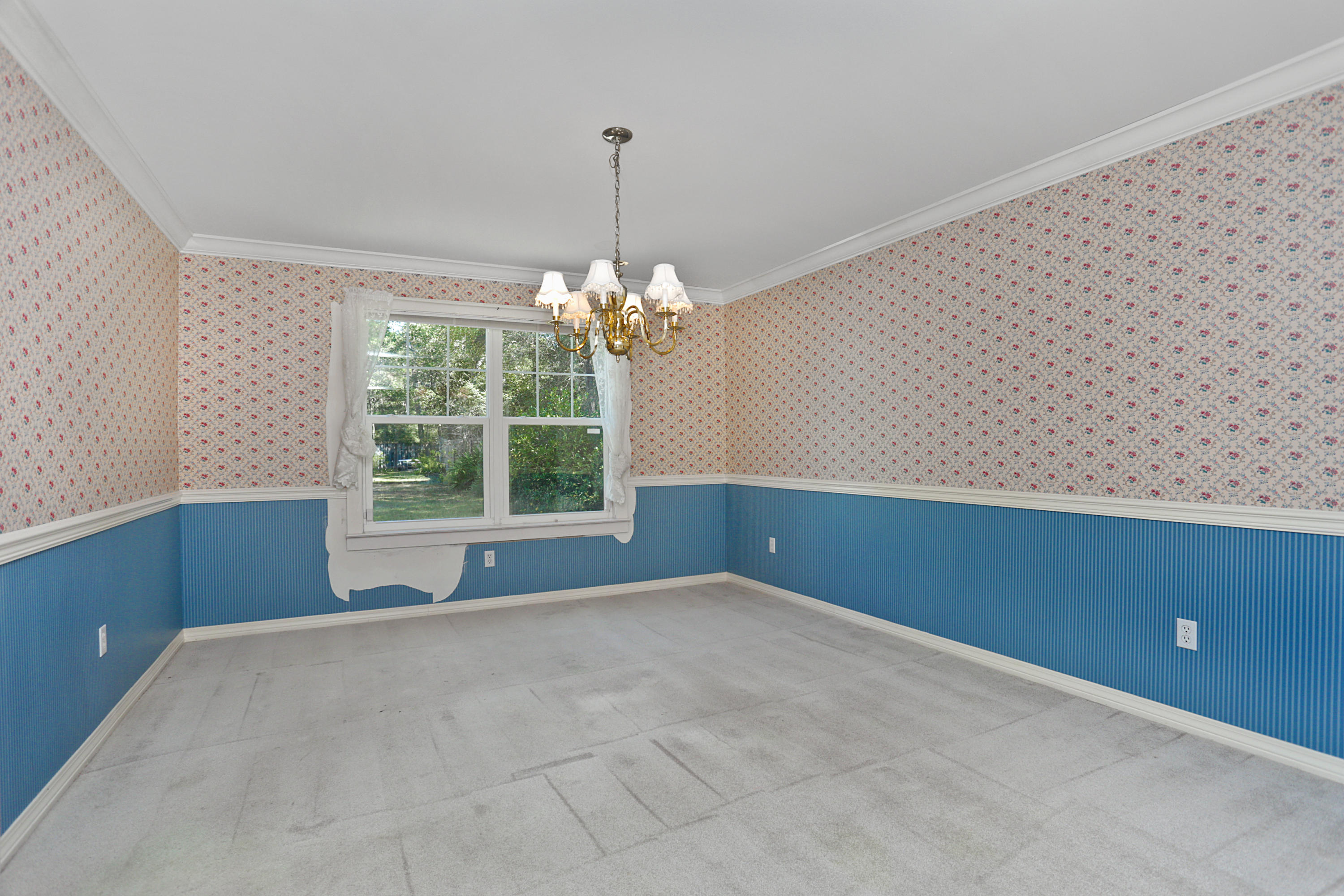 VILLAGE OF BOLTON AT BLUEWATER BAY - Residential