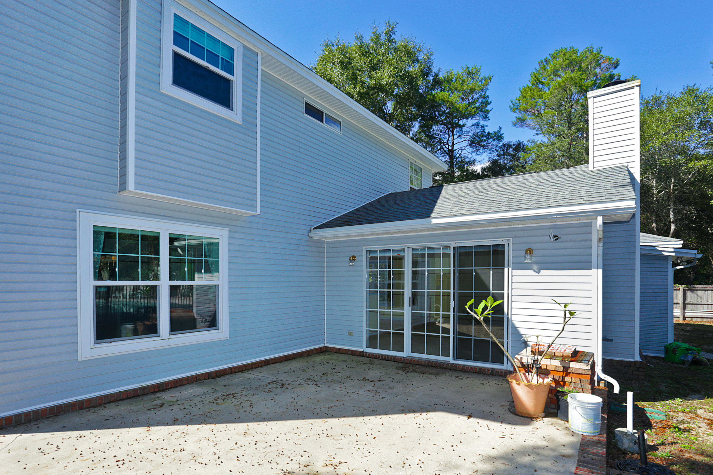 VILLAGE OF BOLTON AT BLUEWATER BAY - Residential