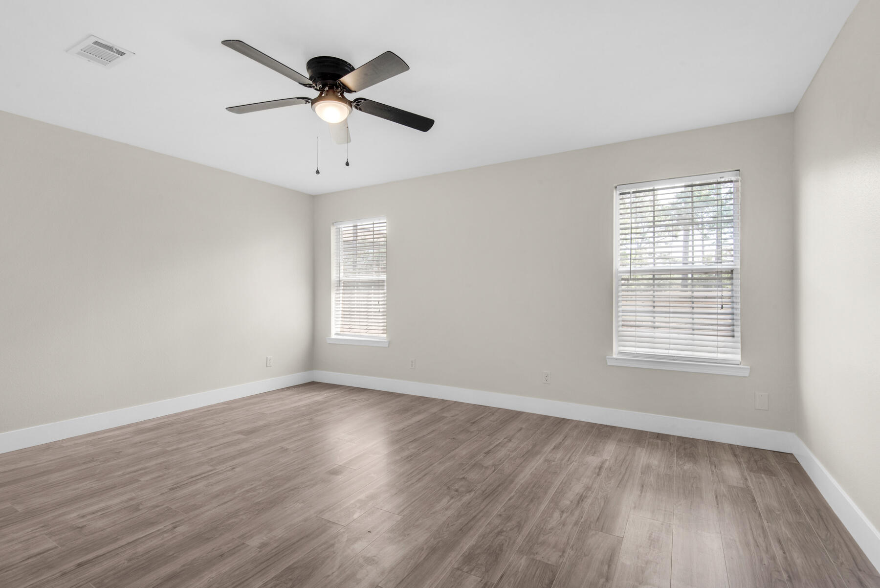 HIDDEN ESTATES - Residential