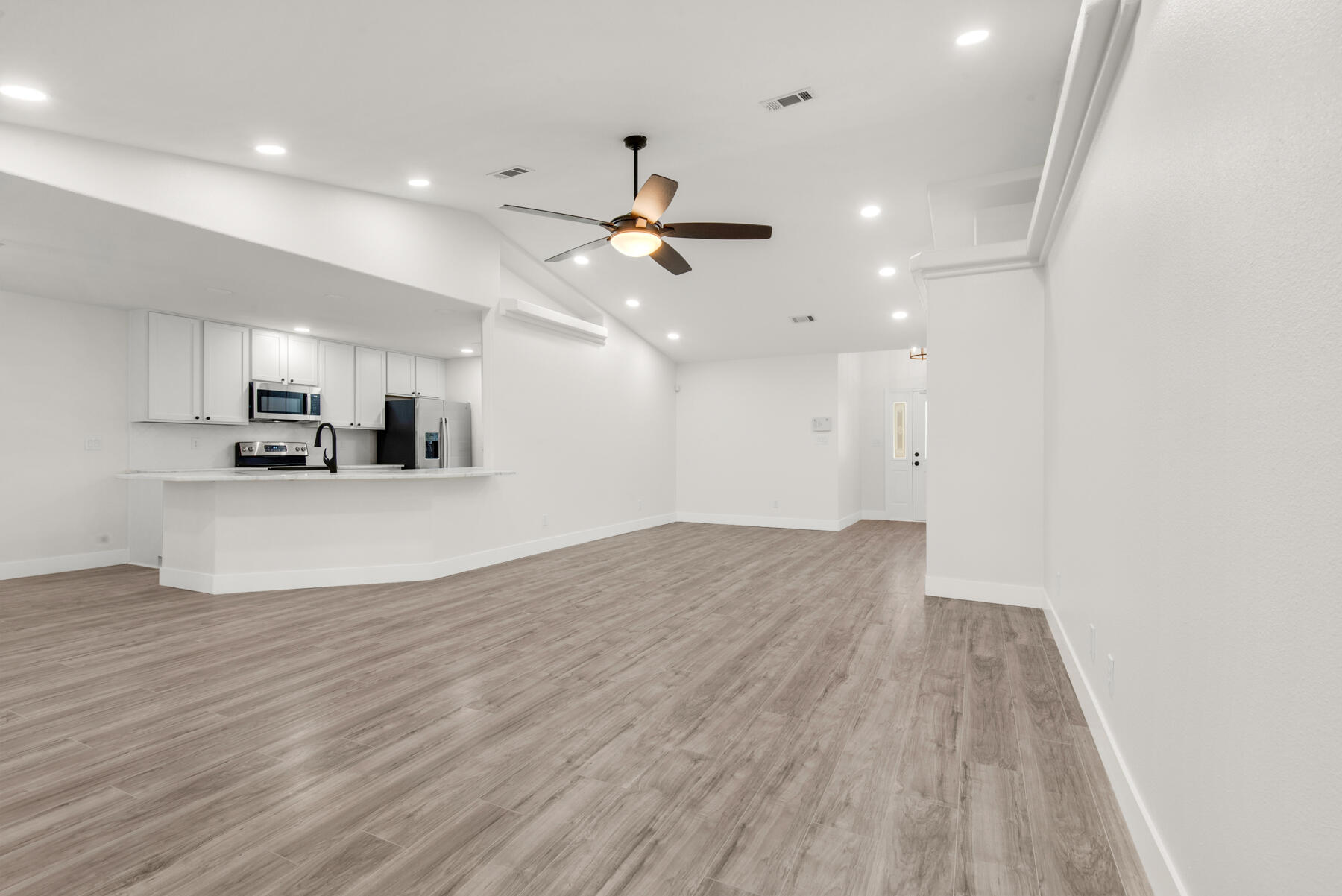 HIDDEN ESTATES - Residential