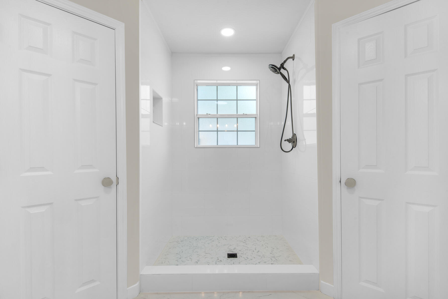 HIDDEN ESTATES - Residential