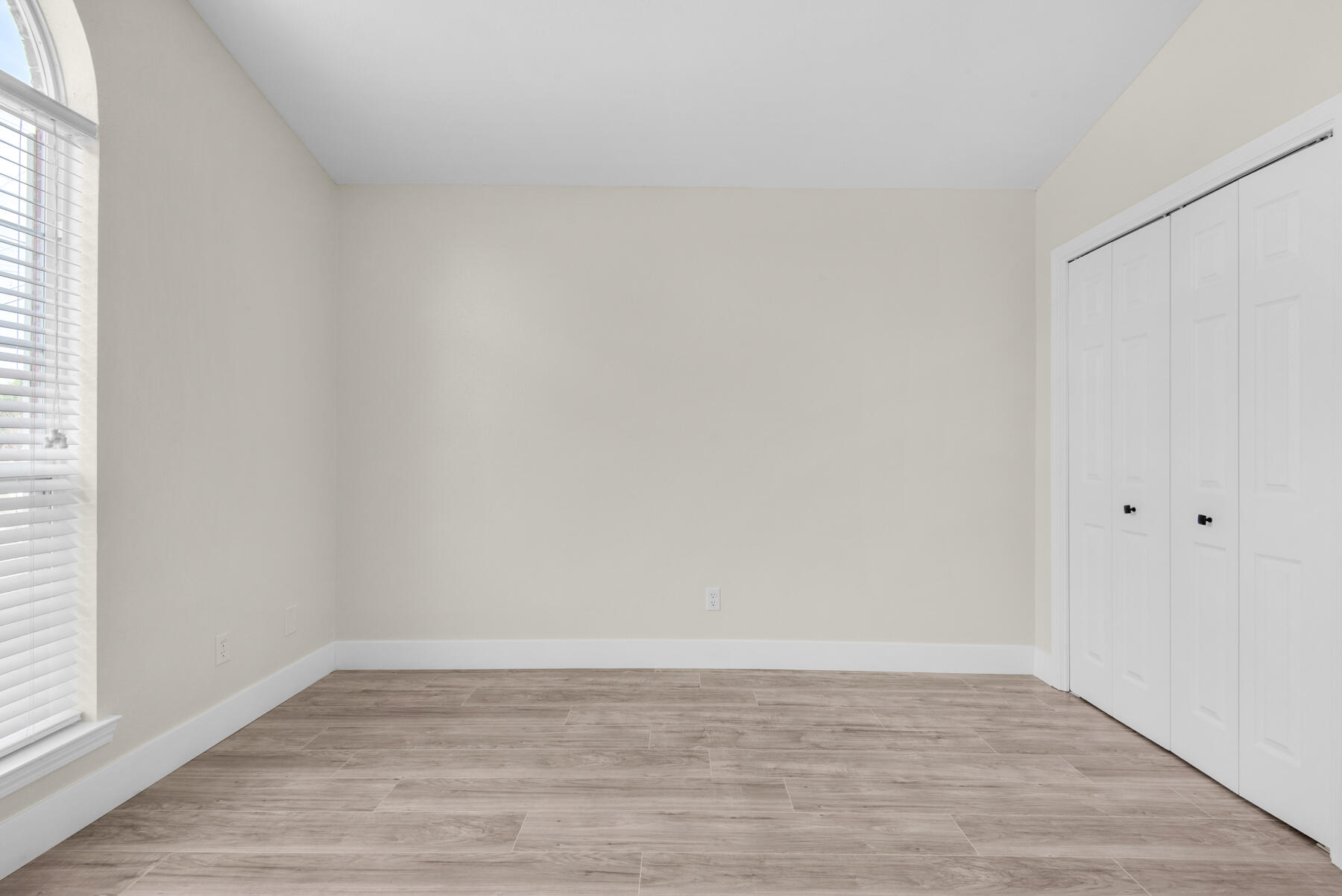 HIDDEN ESTATES - Residential