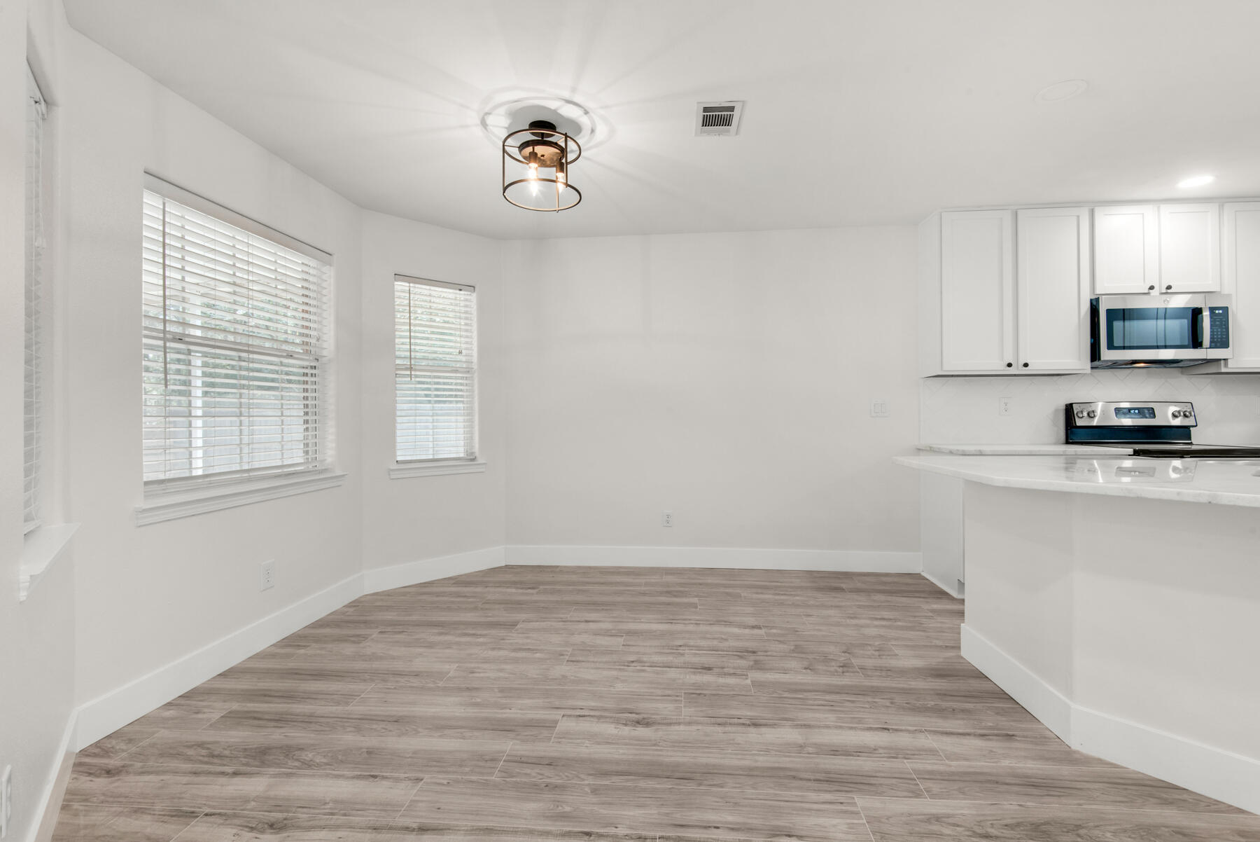 HIDDEN ESTATES - Residential