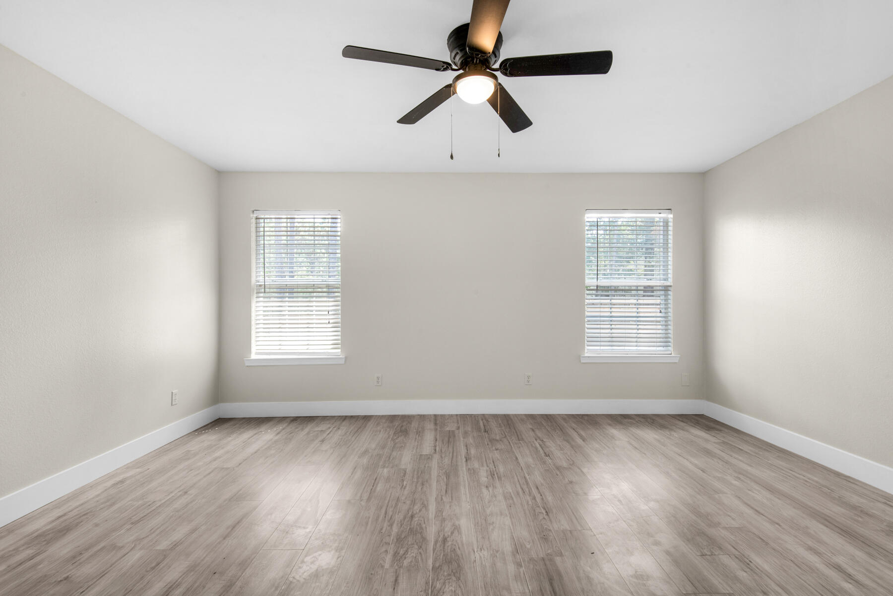 HIDDEN ESTATES - Residential