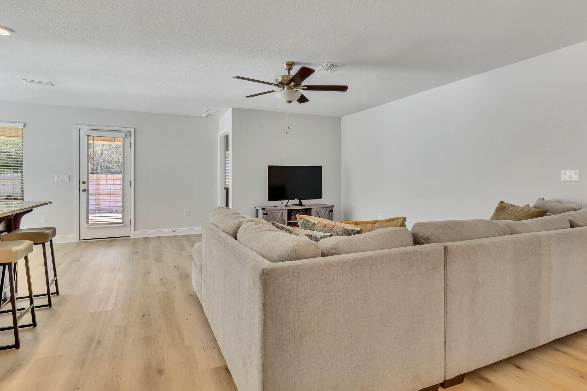 RIDGEWAY LANDING PHASE 1 - Residential Lease