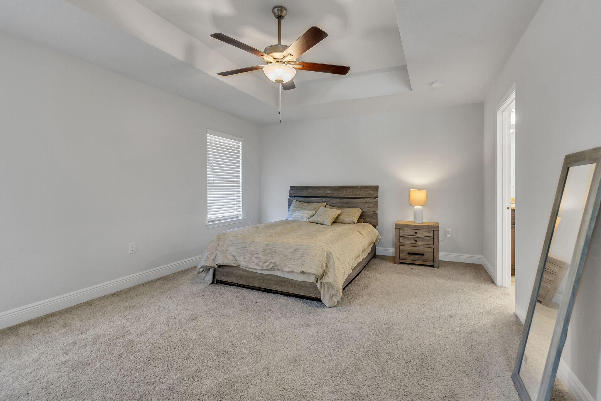 RIDGEWAY LANDING PHASE 1 - Residential Lease