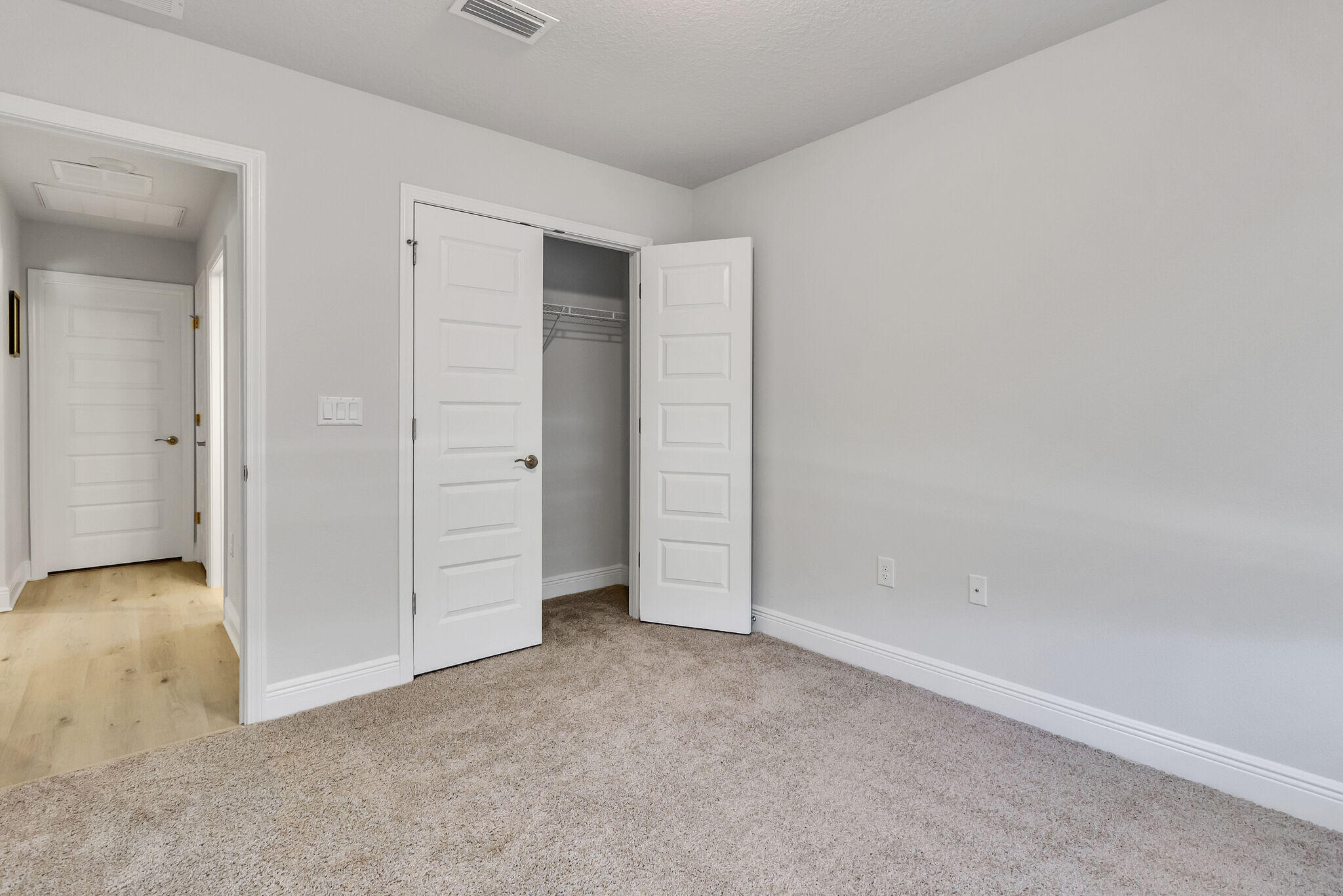 RIDGEWAY LANDING PHASE 1 - Residential Lease