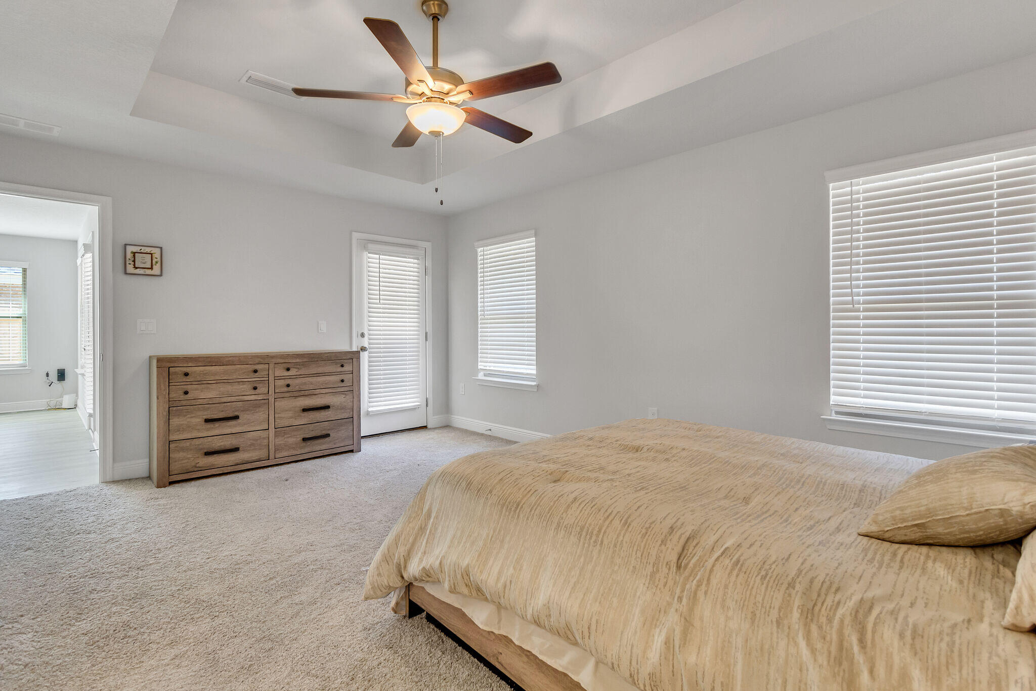 RIDGEWAY LANDING PHASE 1 - Residential Lease