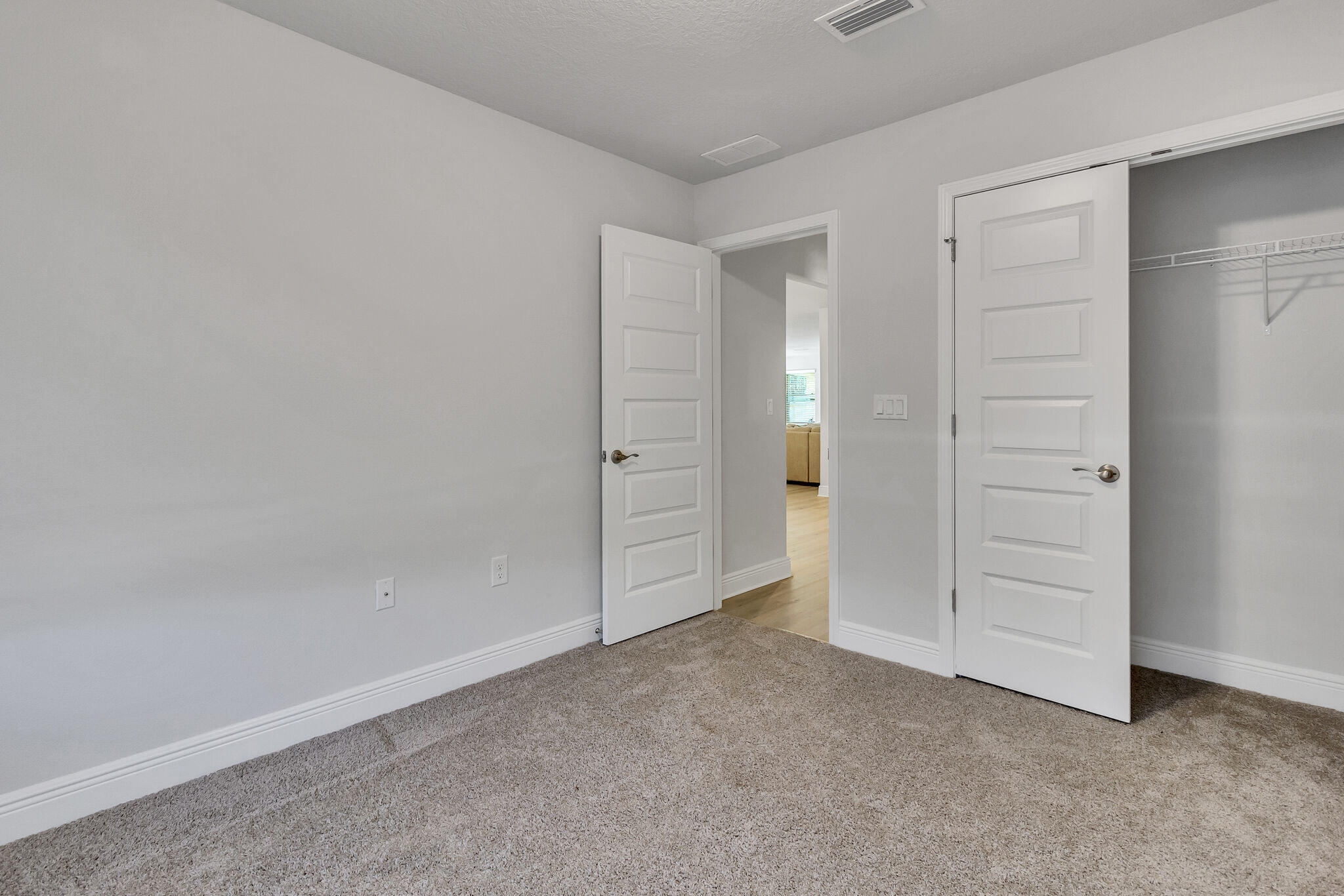 RIDGEWAY LANDING PHASE 1 - Residential Lease