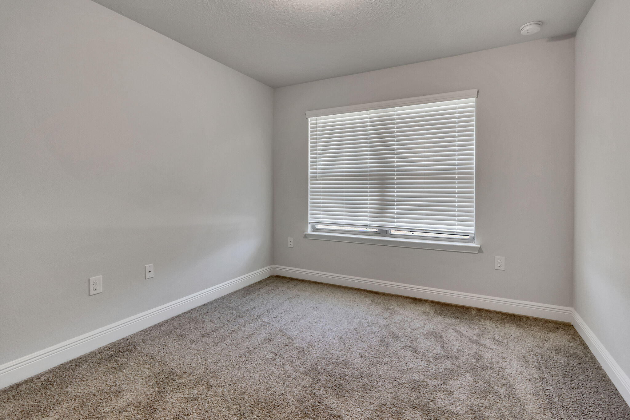 RIDGEWAY LANDING PHASE 1 - Residential Lease