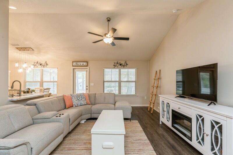 AUBURN HEIGHTS - Residential