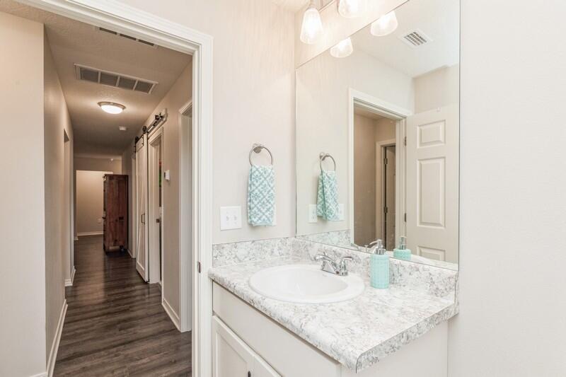 AUBURN HEIGHTS - Residential