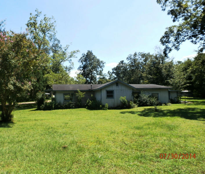 NO RECORDED SUBDIVISION - Residential