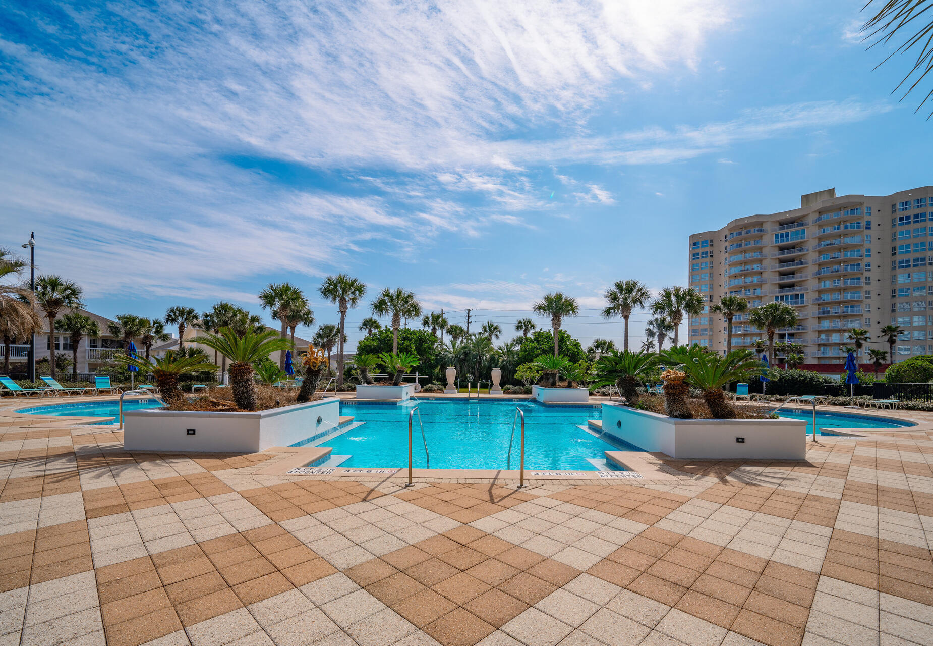 HARBOR LANDING - Residential
