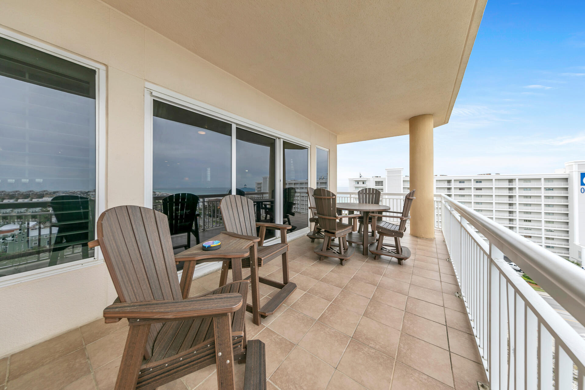 HARBOR LANDING - Residential