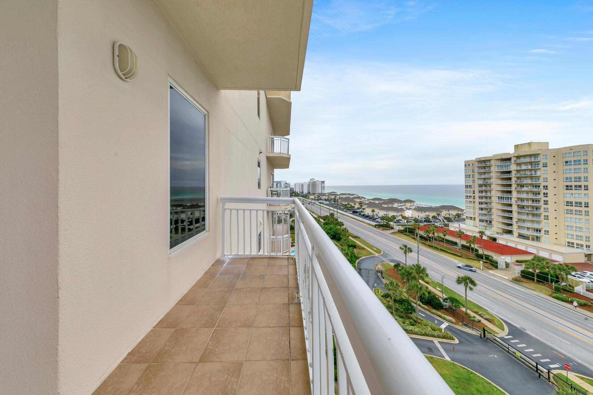 HARBOR LANDING - Residential