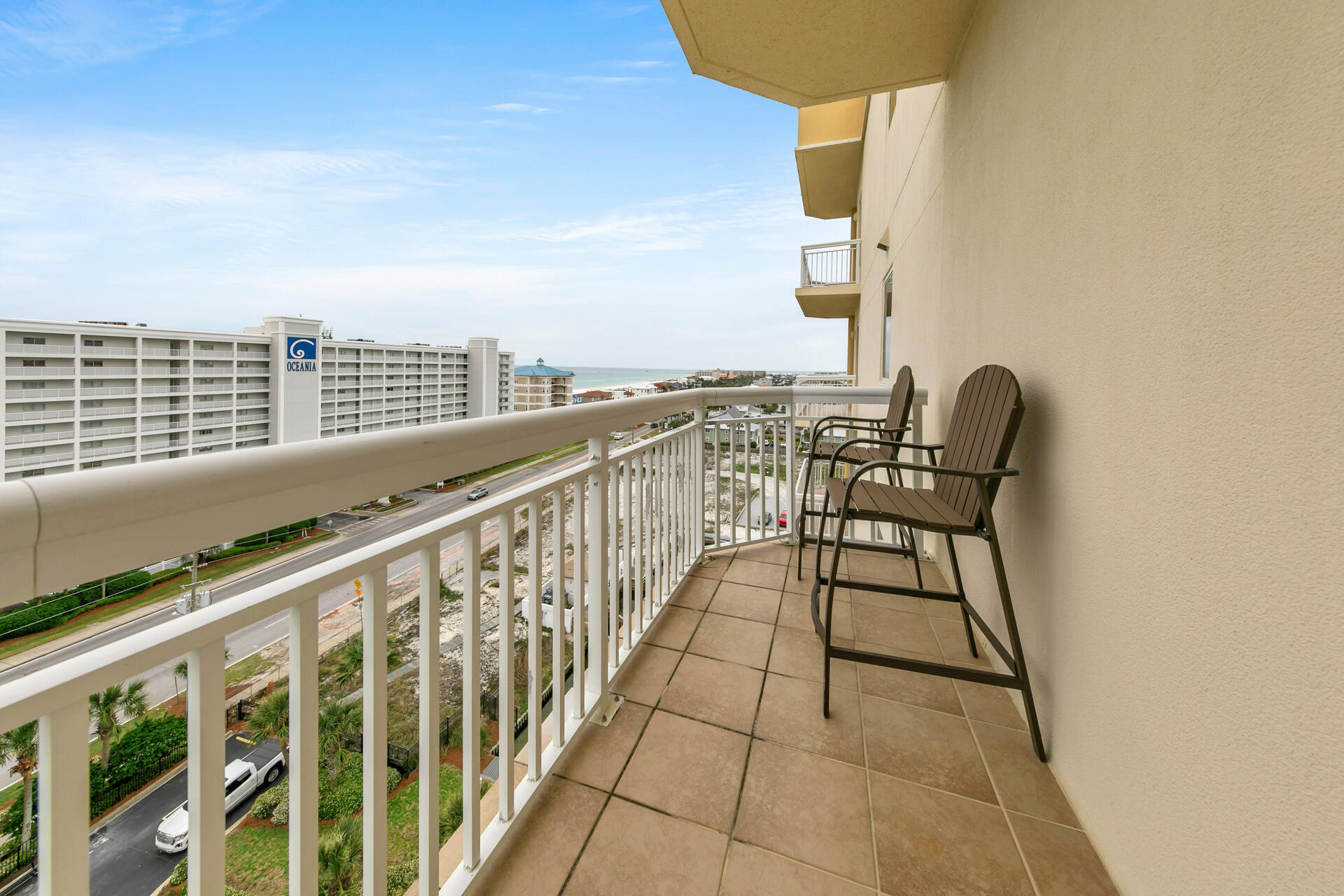 HARBOR LANDING - Residential