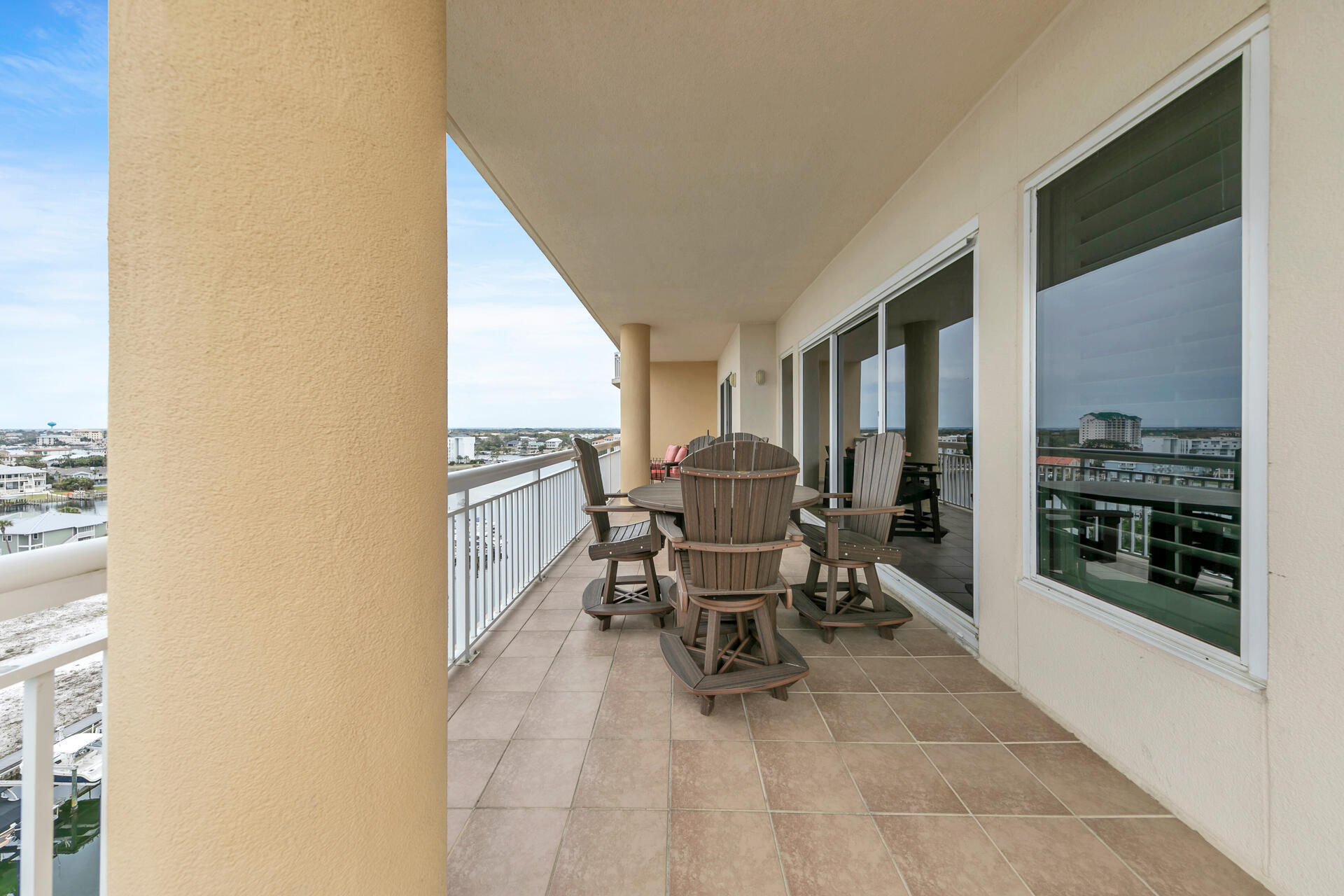 HARBOR LANDING - Residential