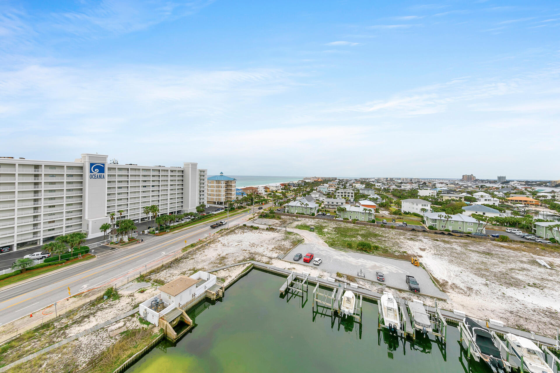 HARBOR LANDING - Residential