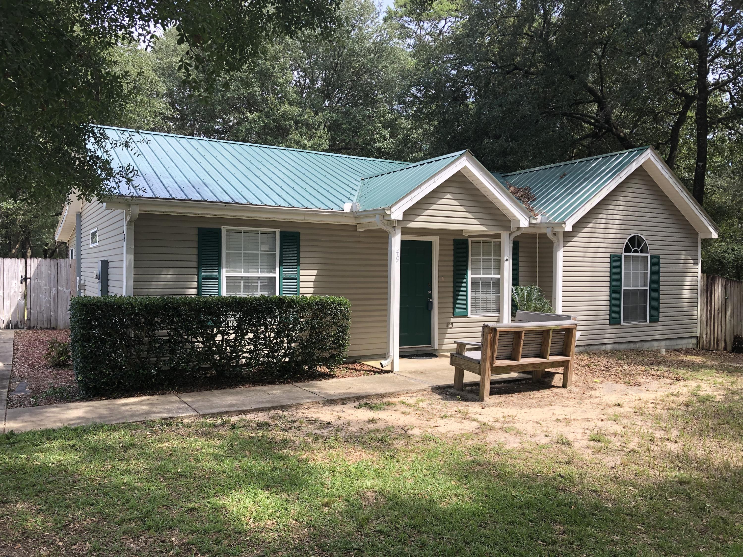 Great family home in the Mossy Head Community, minutes from Mossy Head Elementary School. If you are looking for the perfect setting to raise your family or are looking for an excellent investment property, look no further. Split floor plan, huge privacy fenced back yard and large storage building/workshop. This home has a large Florida room in the back that could be used in many ways to fit your family. Call today to set up your private showing before its gone.