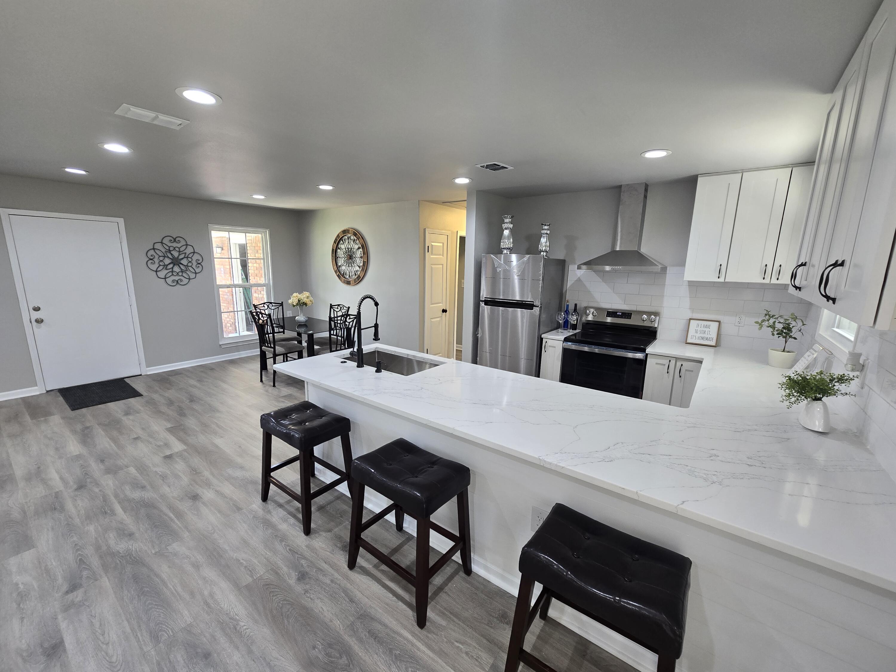 GABLE ESTATES - Residential