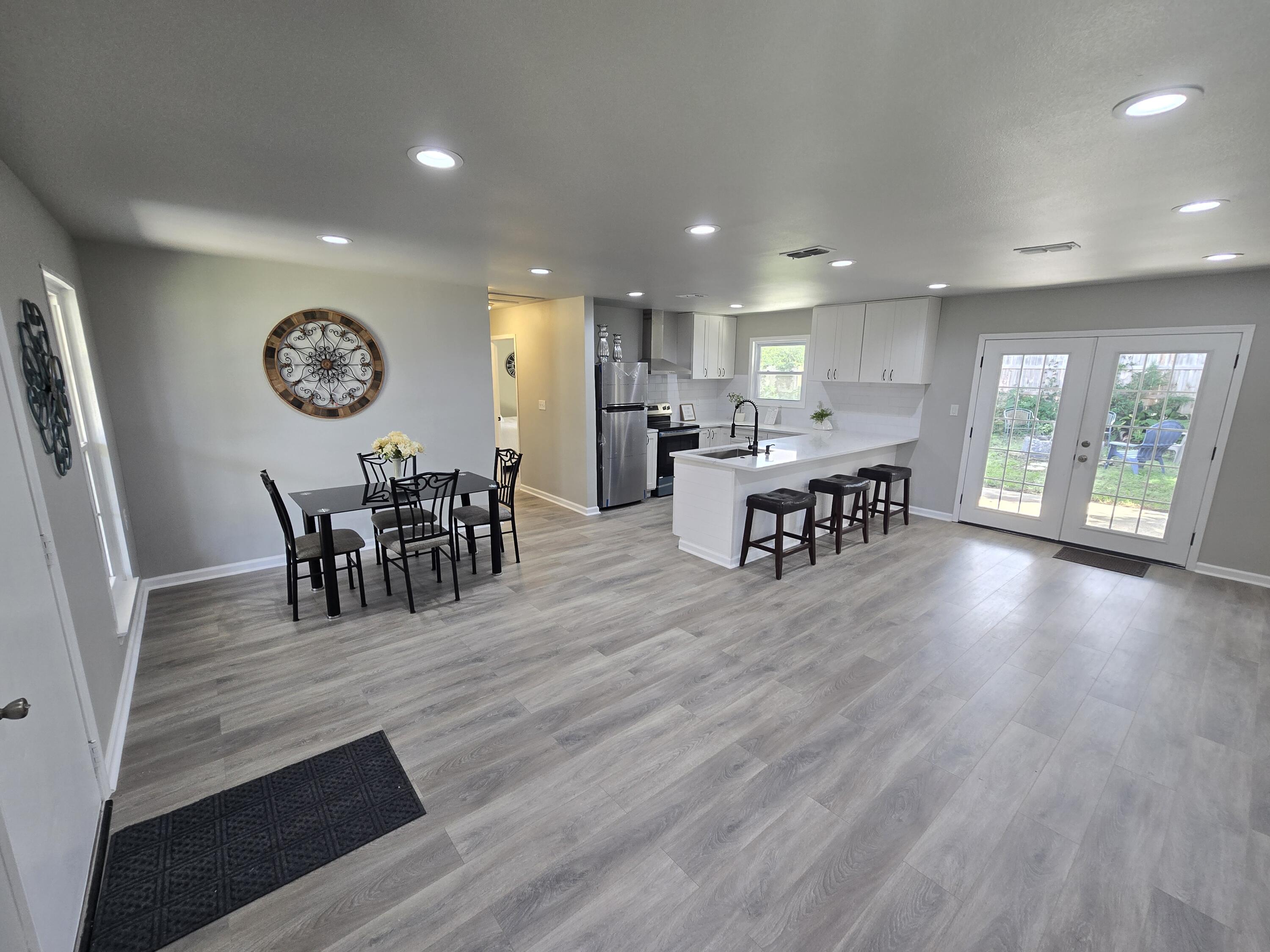 GABLE ESTATES - Residential
