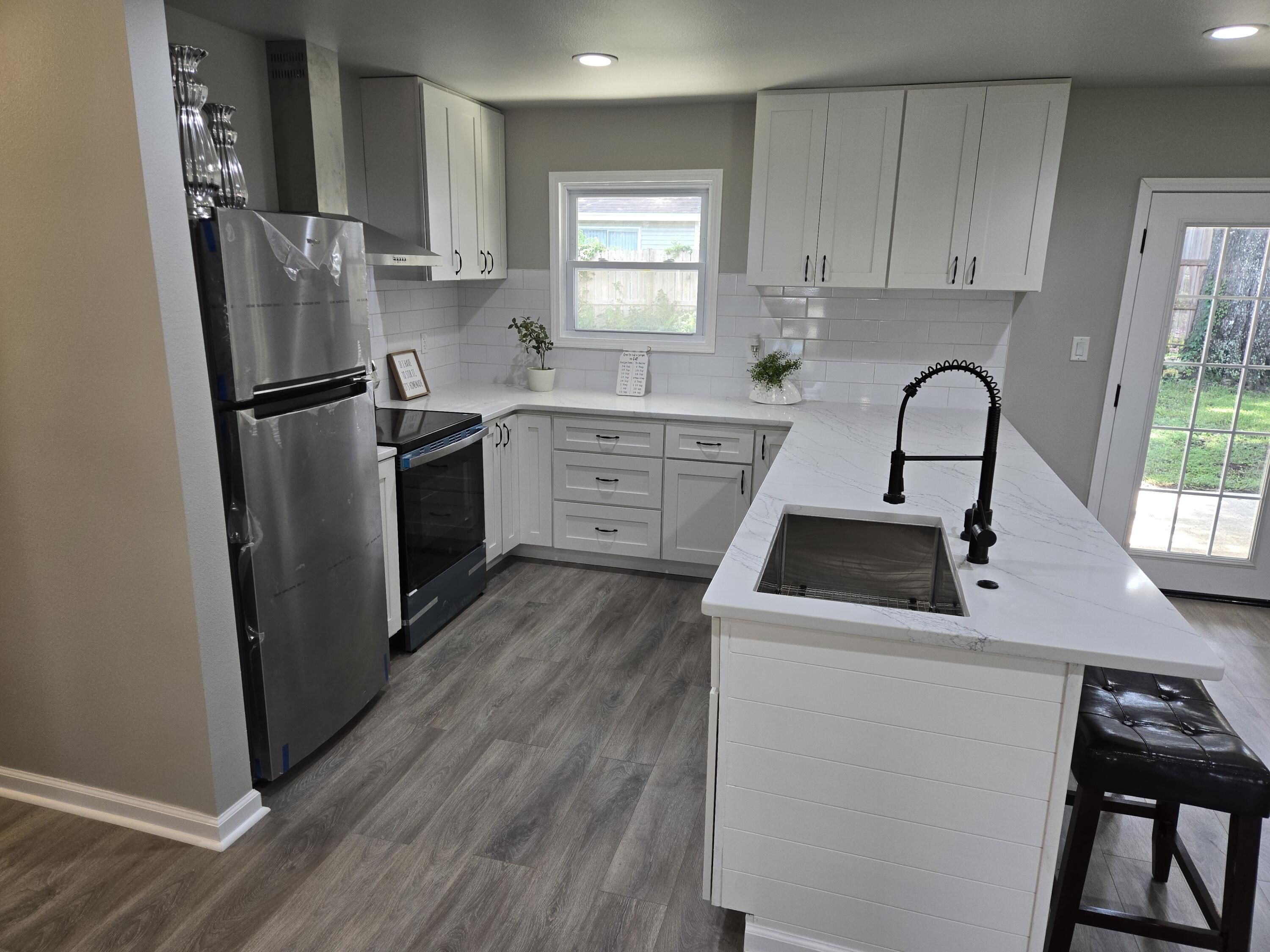 GABLE ESTATES - Residential