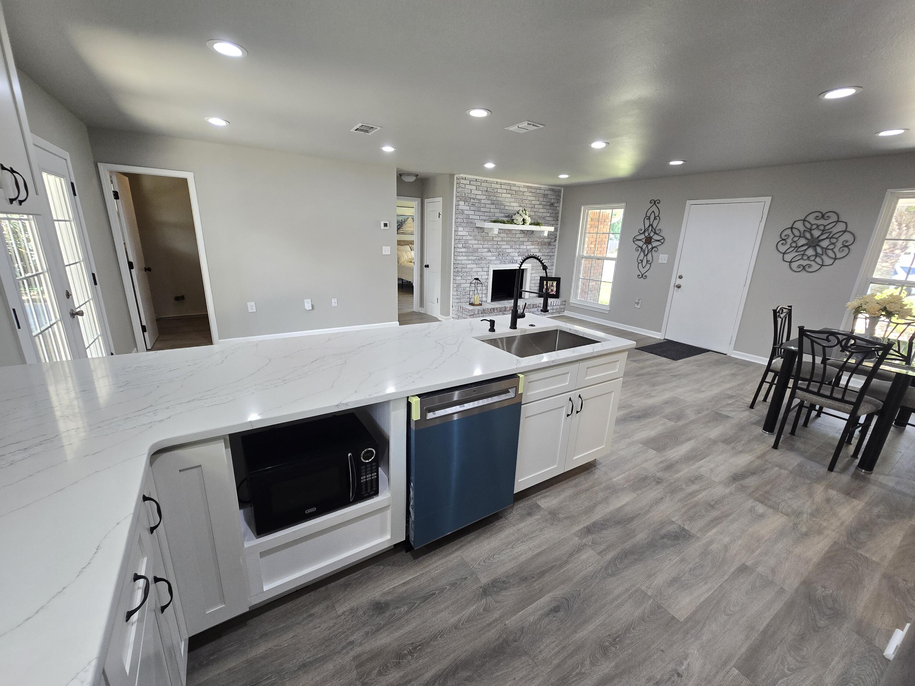 GABLE ESTATES - Residential