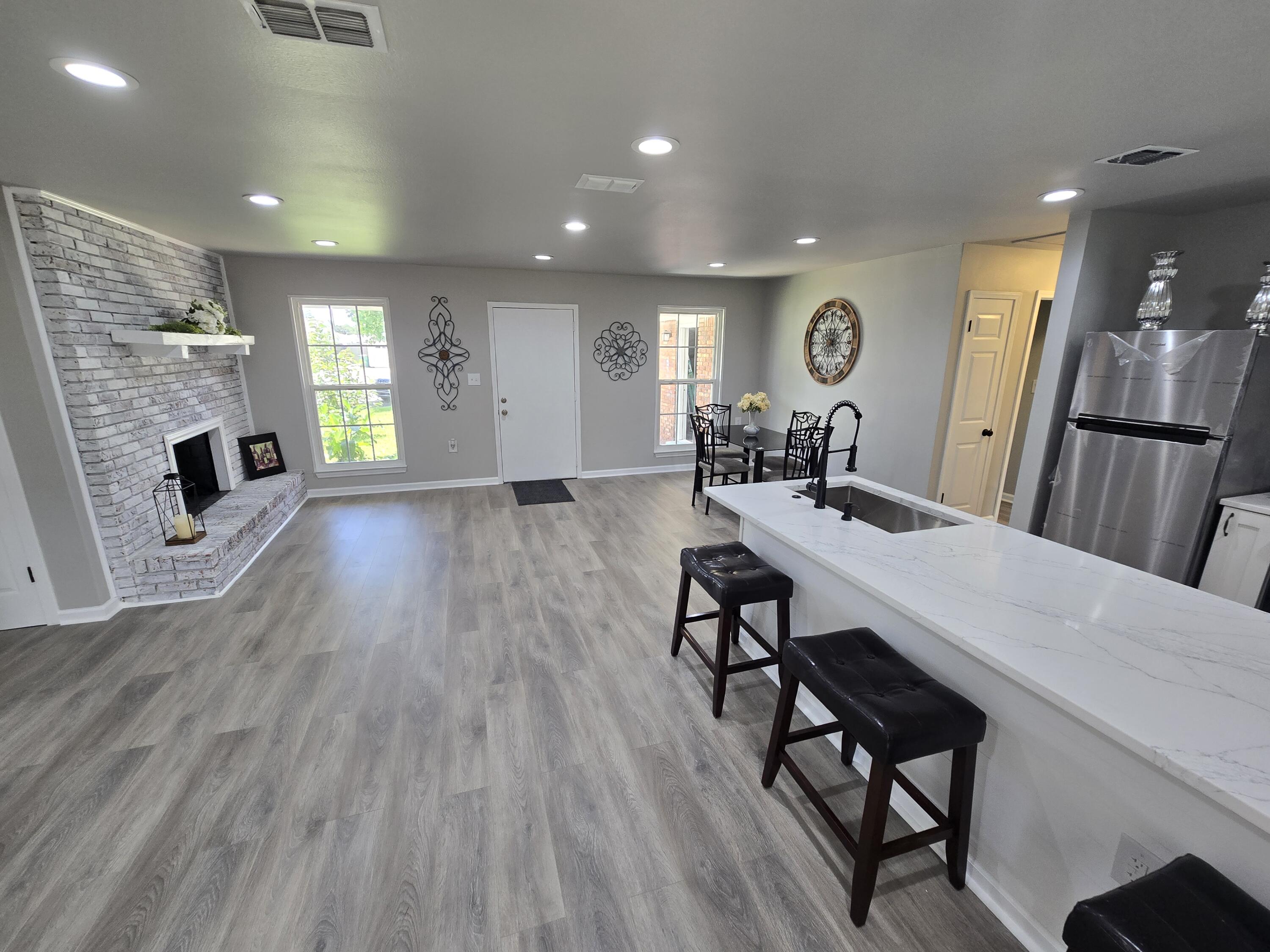 GABLE ESTATES - Residential