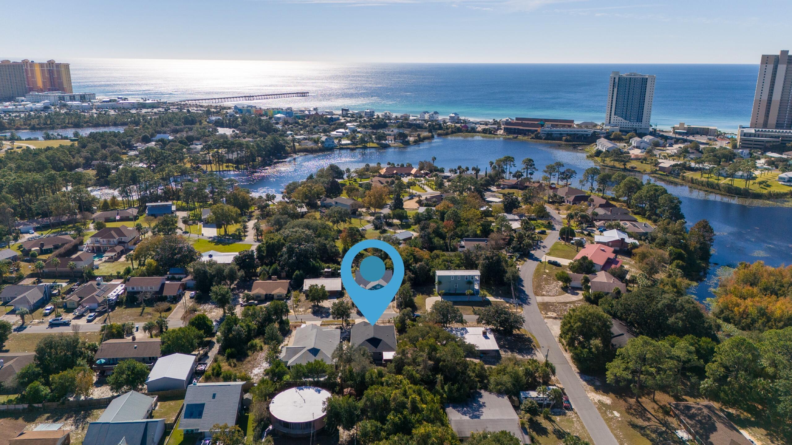 DIAMOND HEAD SEC OF LAKESIDE - Residential