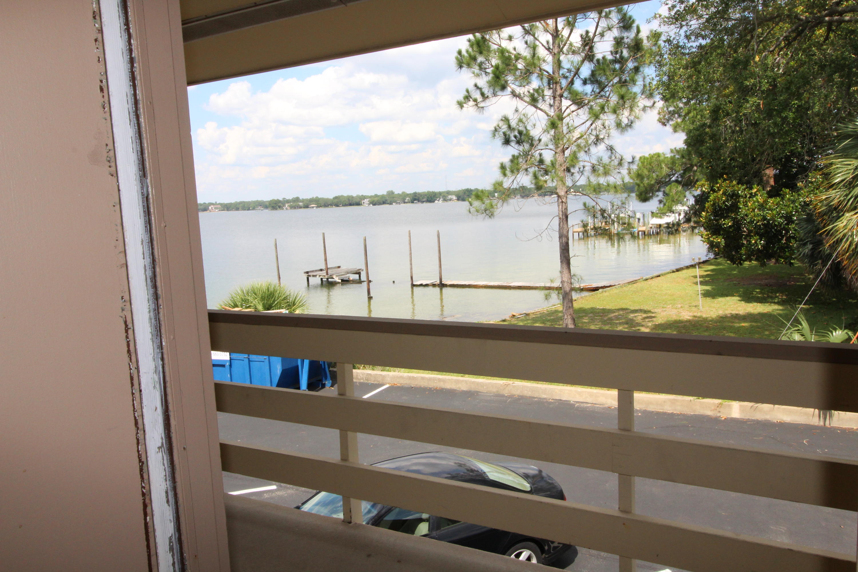 BAYVIEW WATERS CONDO - Residential