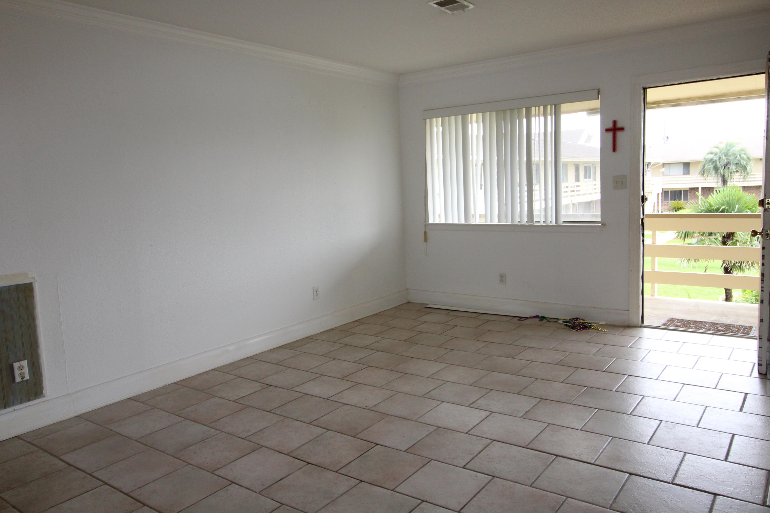 BAYVIEW WATERS CONDO - Residential