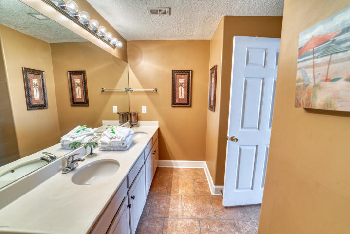 Ocean Ritz - Residential