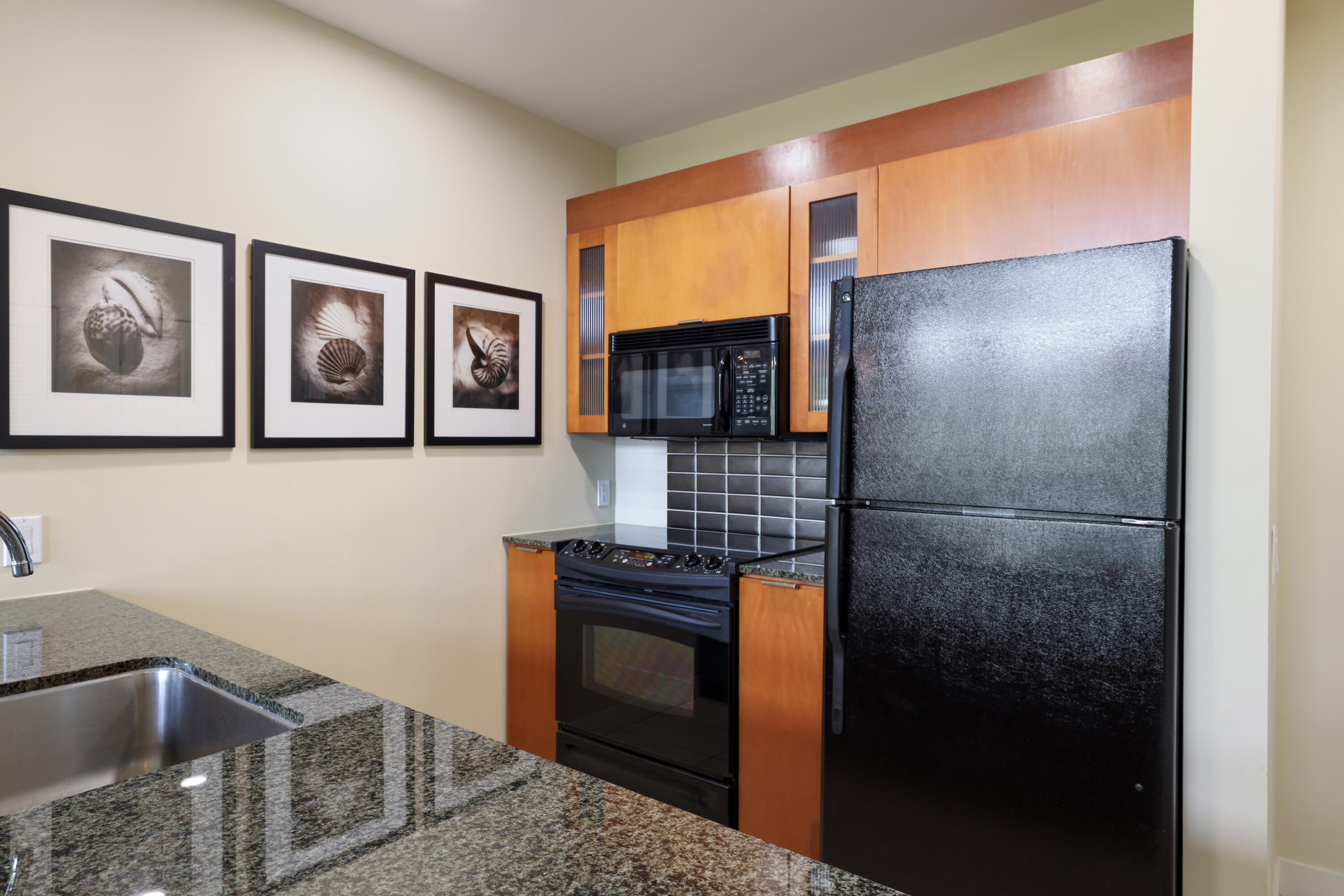 BAHIA CONDO - Residential