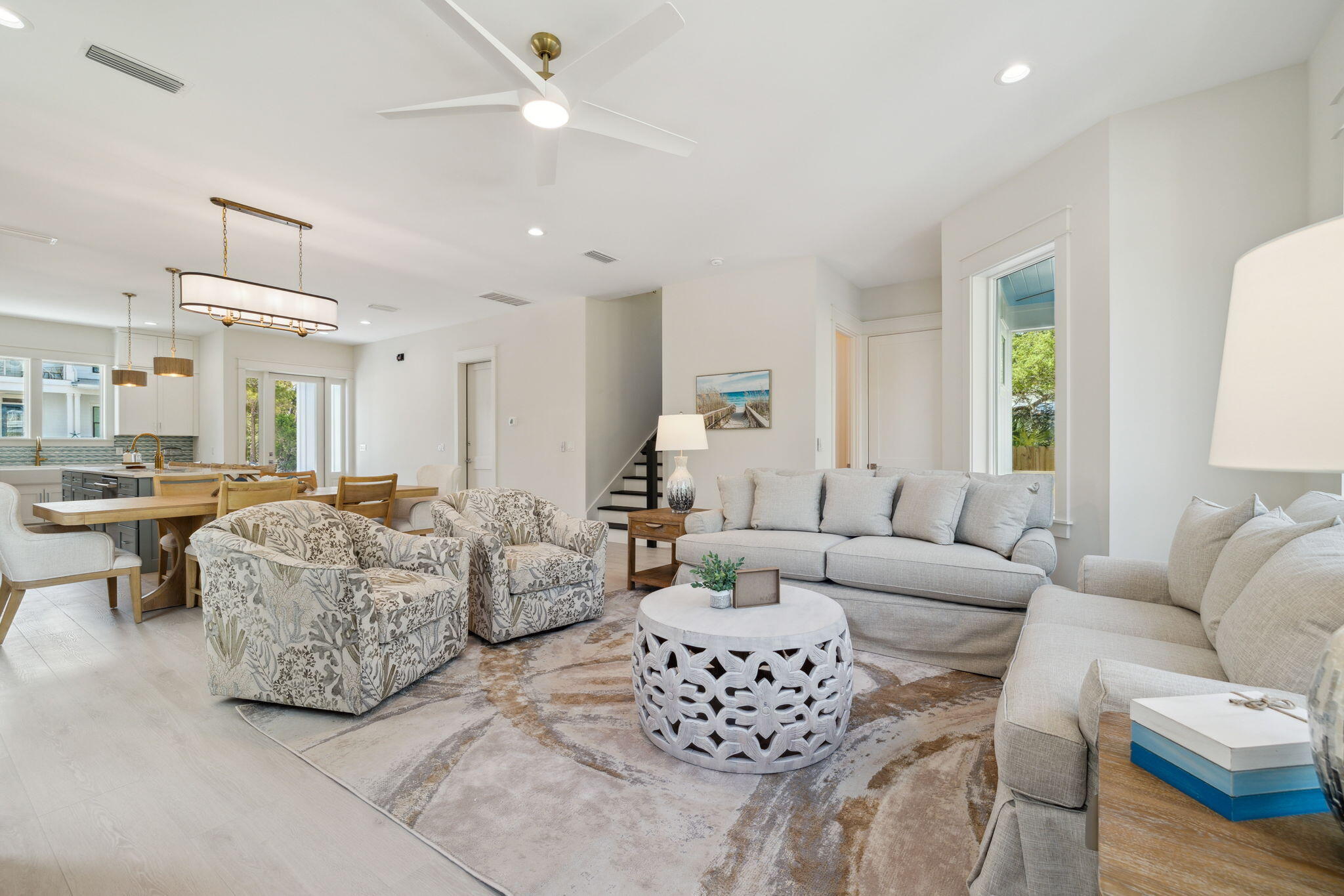 EASTERN LAKE S/D - Residential